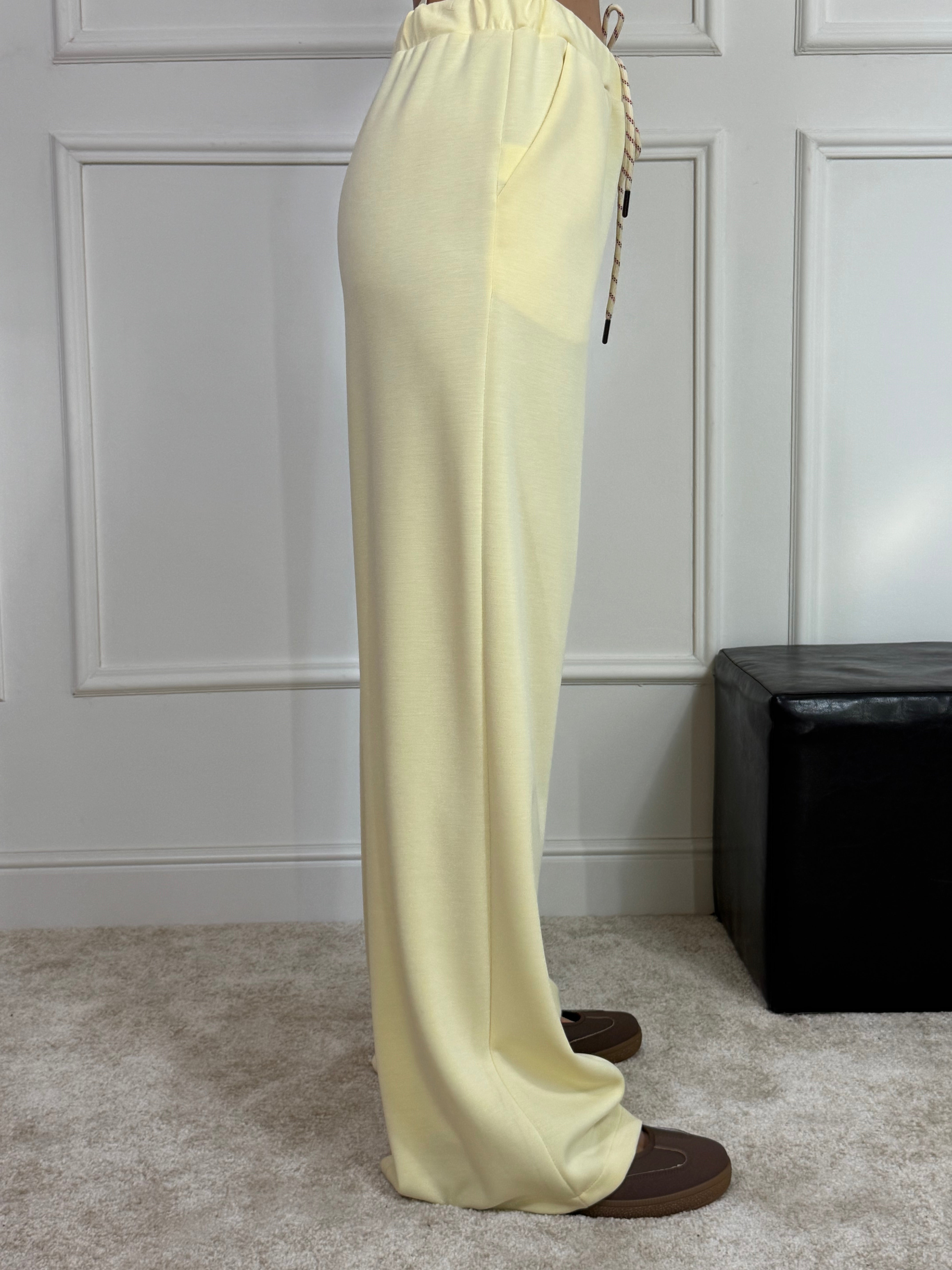 PANTALONE in tessuto tecnico VICTORIA ILMH con coulisse