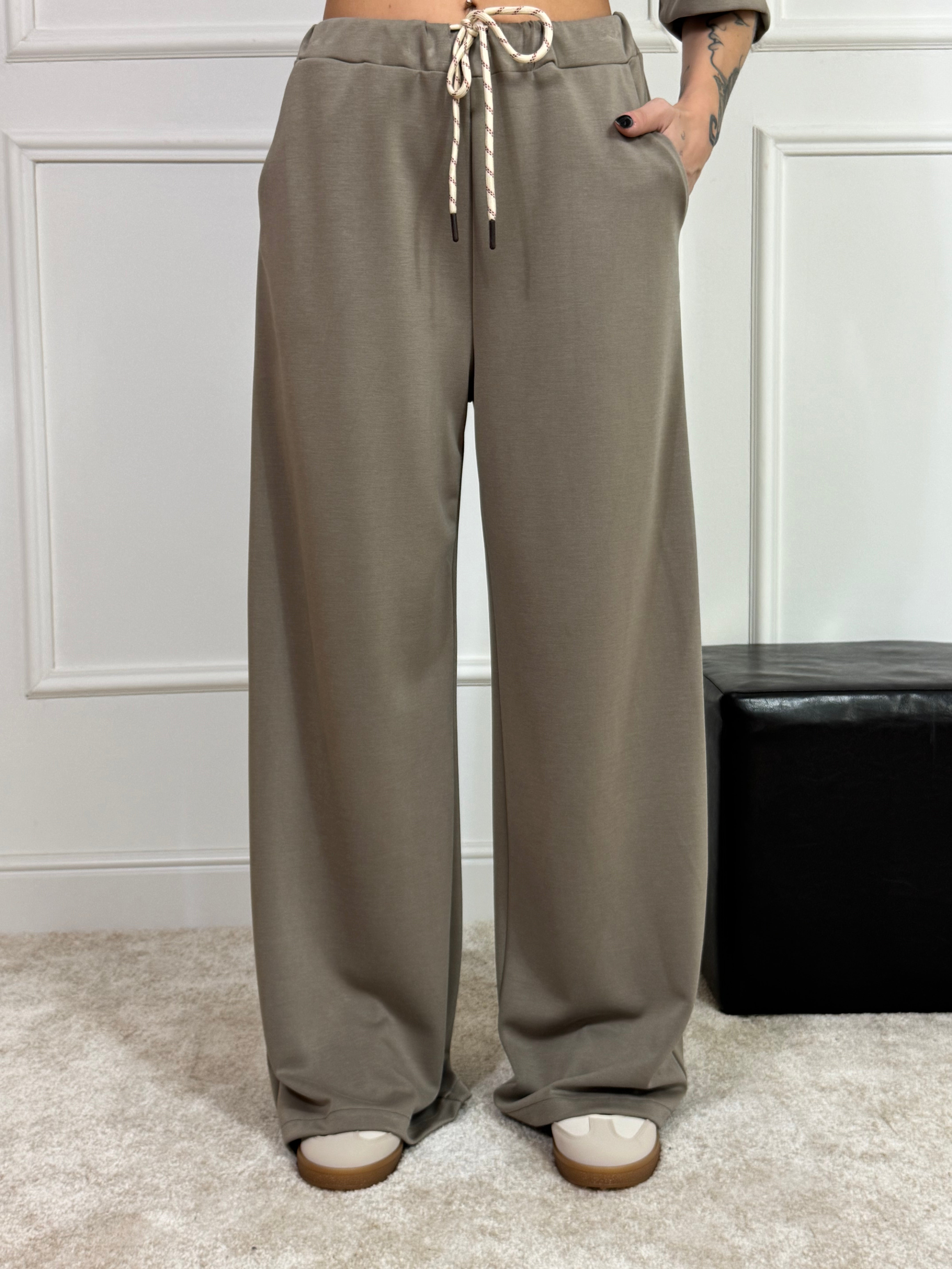 PANTALONE in tessuto tecnico VICTORIA ILMH con coulisse