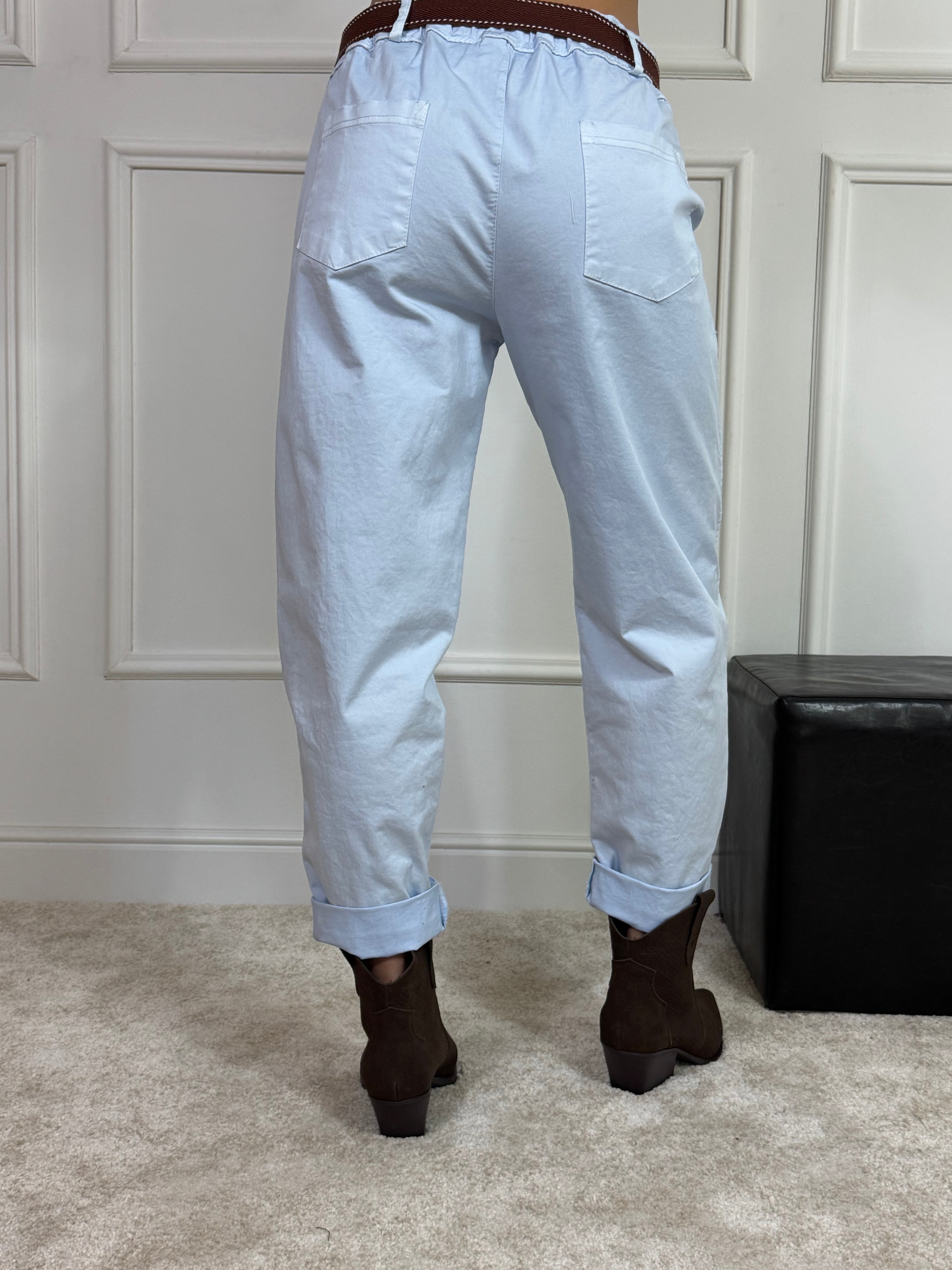 Pantalone caramella Victoria ILMH in cotone elasticizzato e cintura