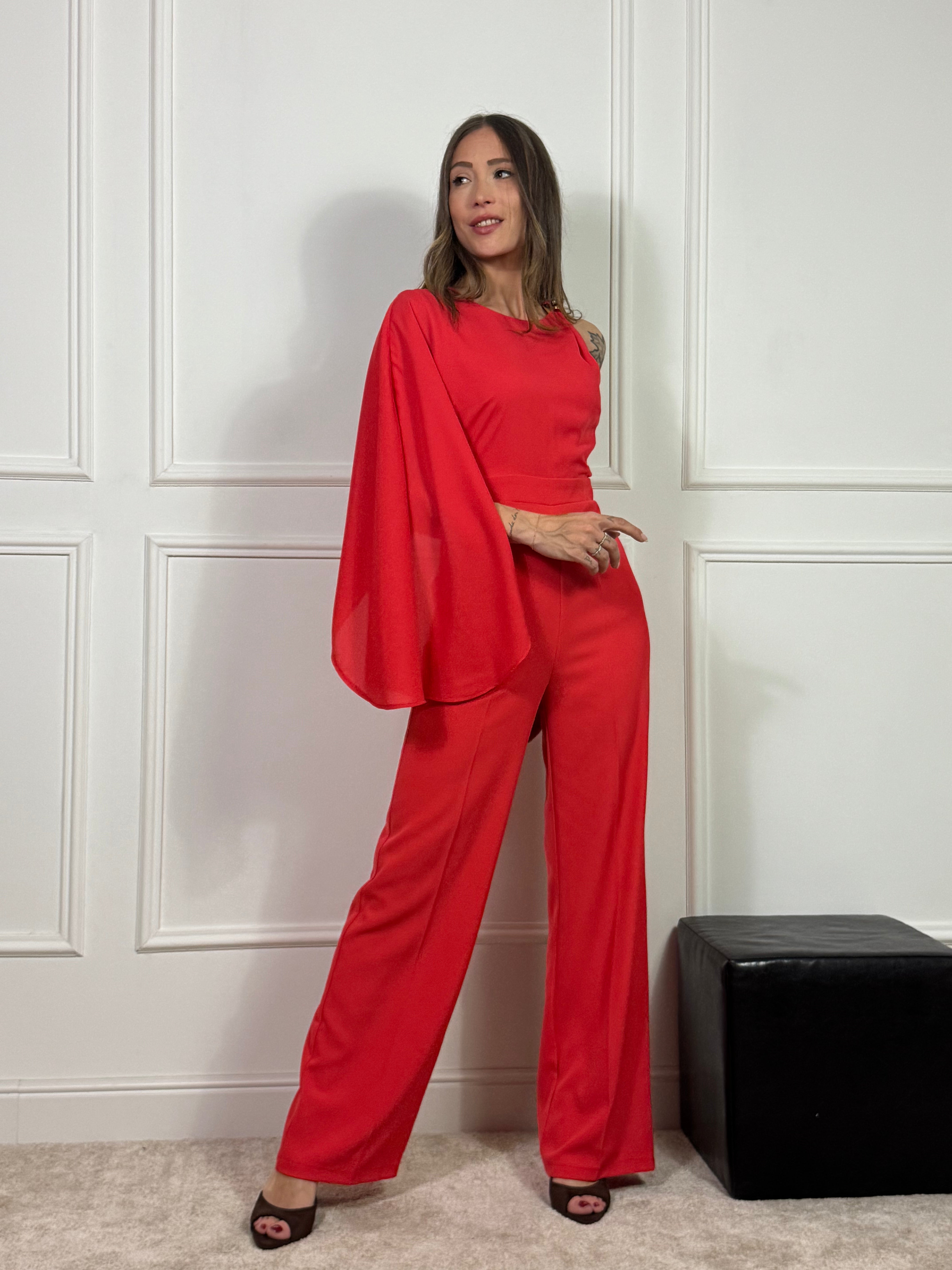 Tuta intera Rinascimento con fibbia spallina e manica ampia aperta