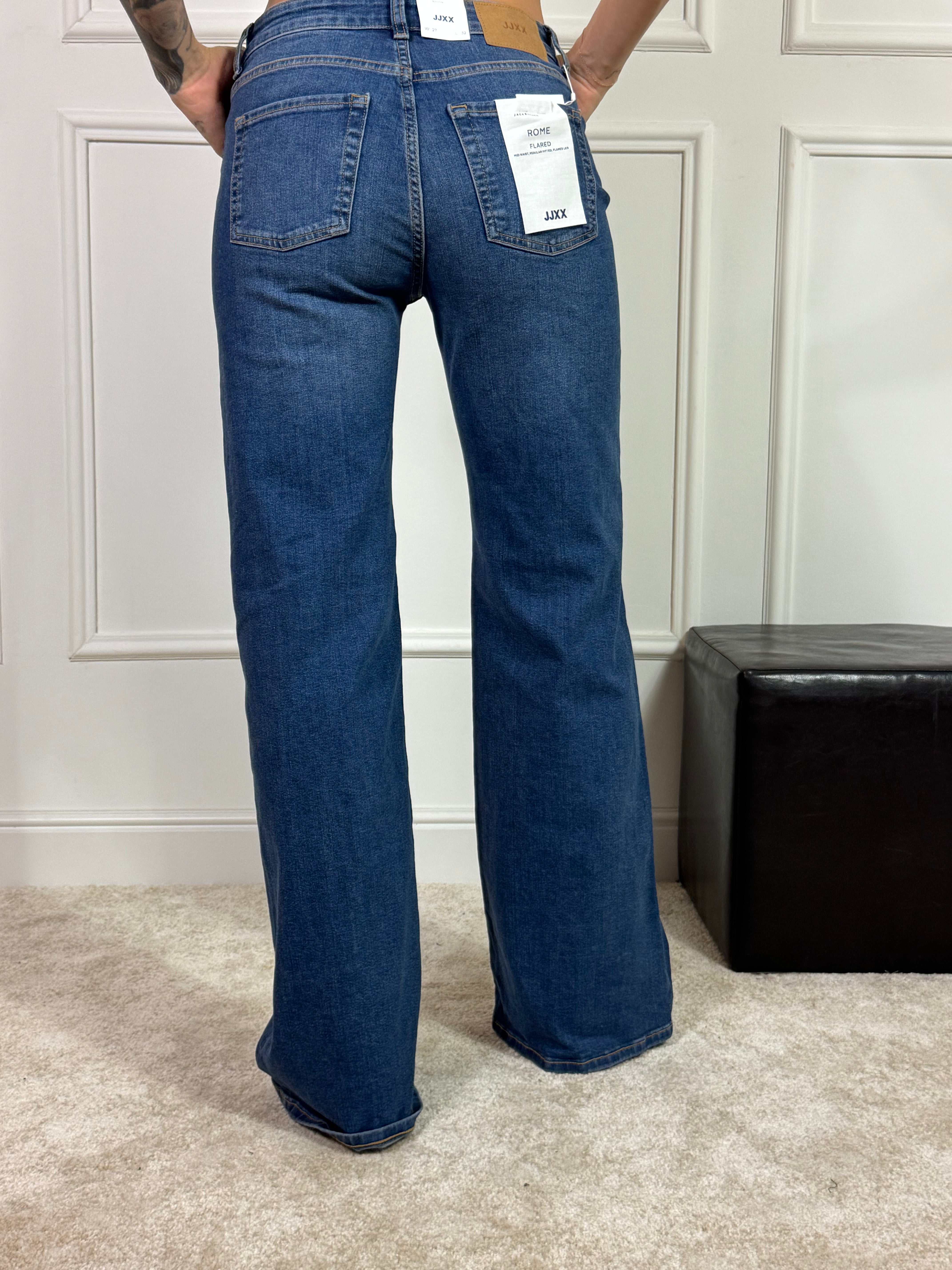 Jeans elasticizzato JJXX modello ROME FLARED - colore MEDIUM BLUE DENIM