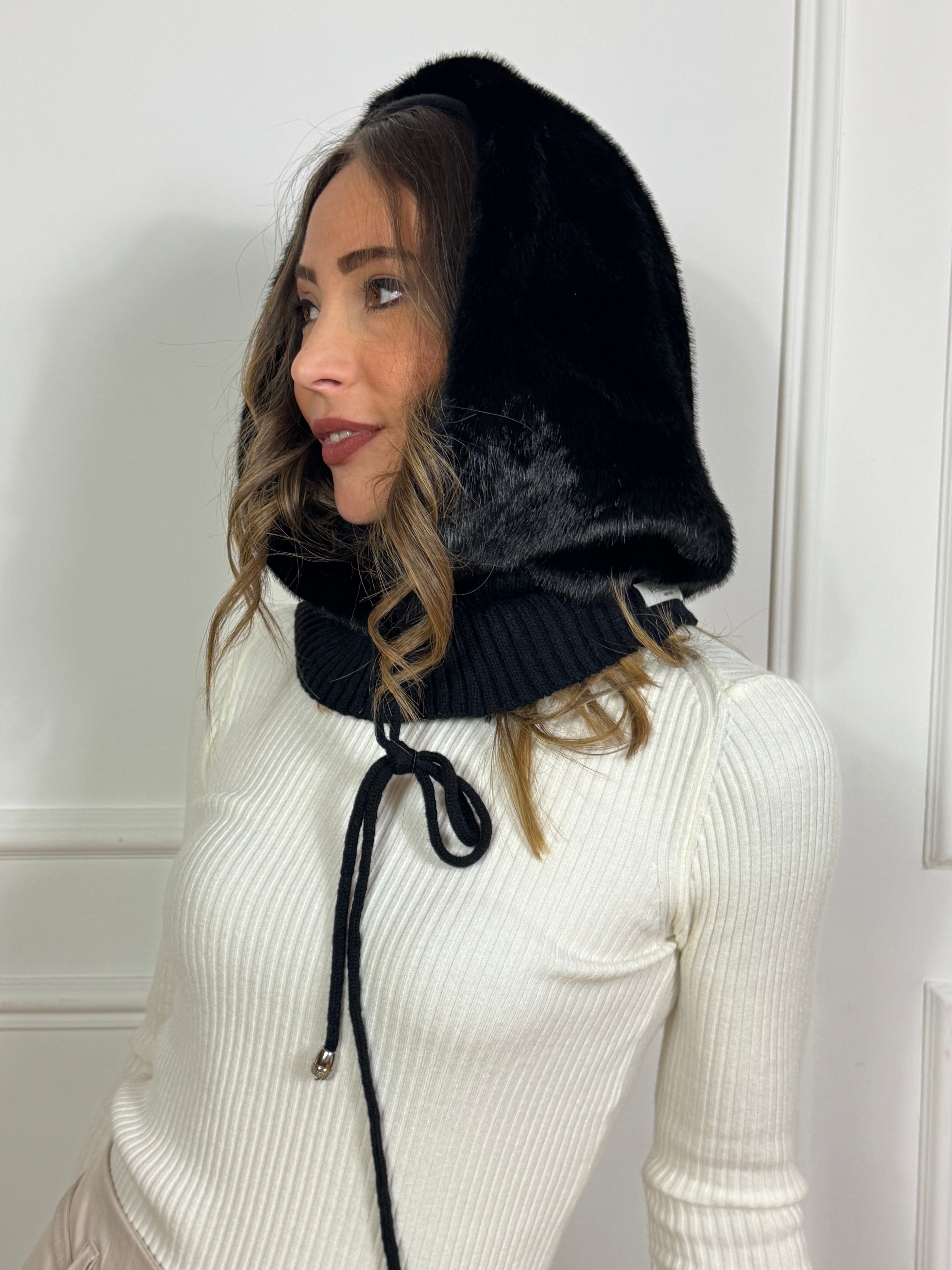 Cappuccio Balaclava Victoria ILMH ECOPELLICCIA