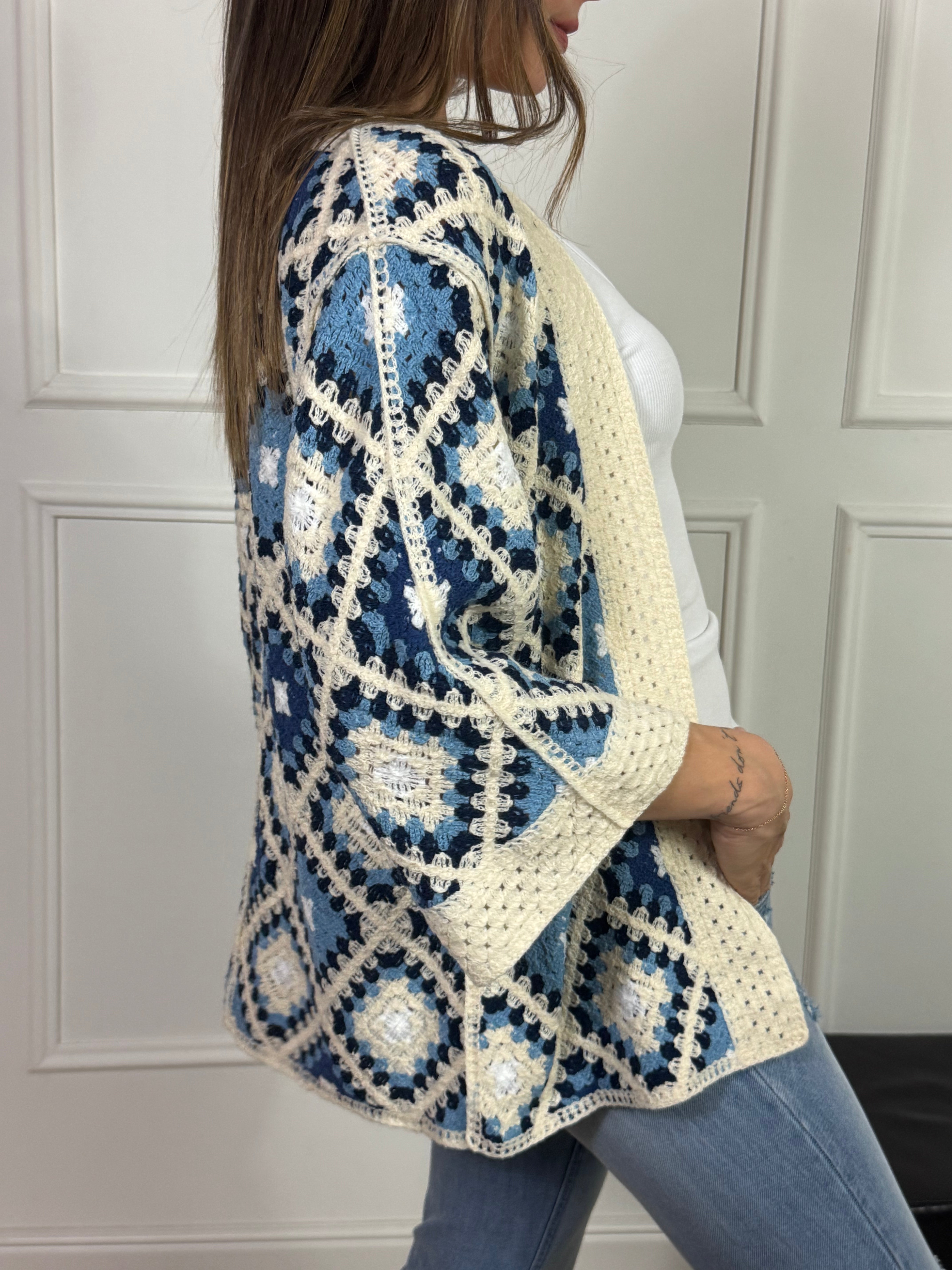 Cardigan granny square crochet Victoria ILMH - CORTO
