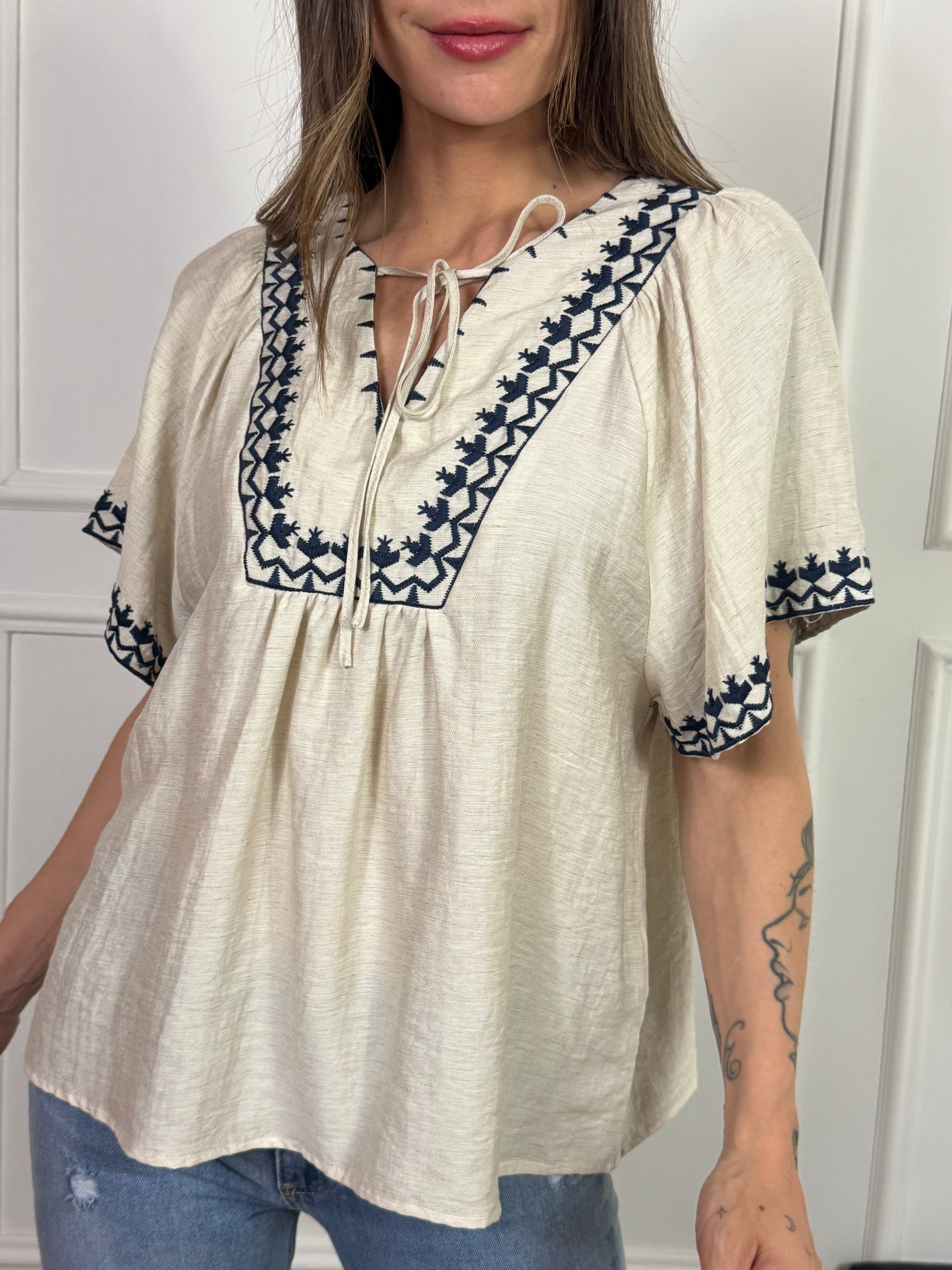 Camicia IBIZA Victoria ILMH - sabbia RICAMI BLU