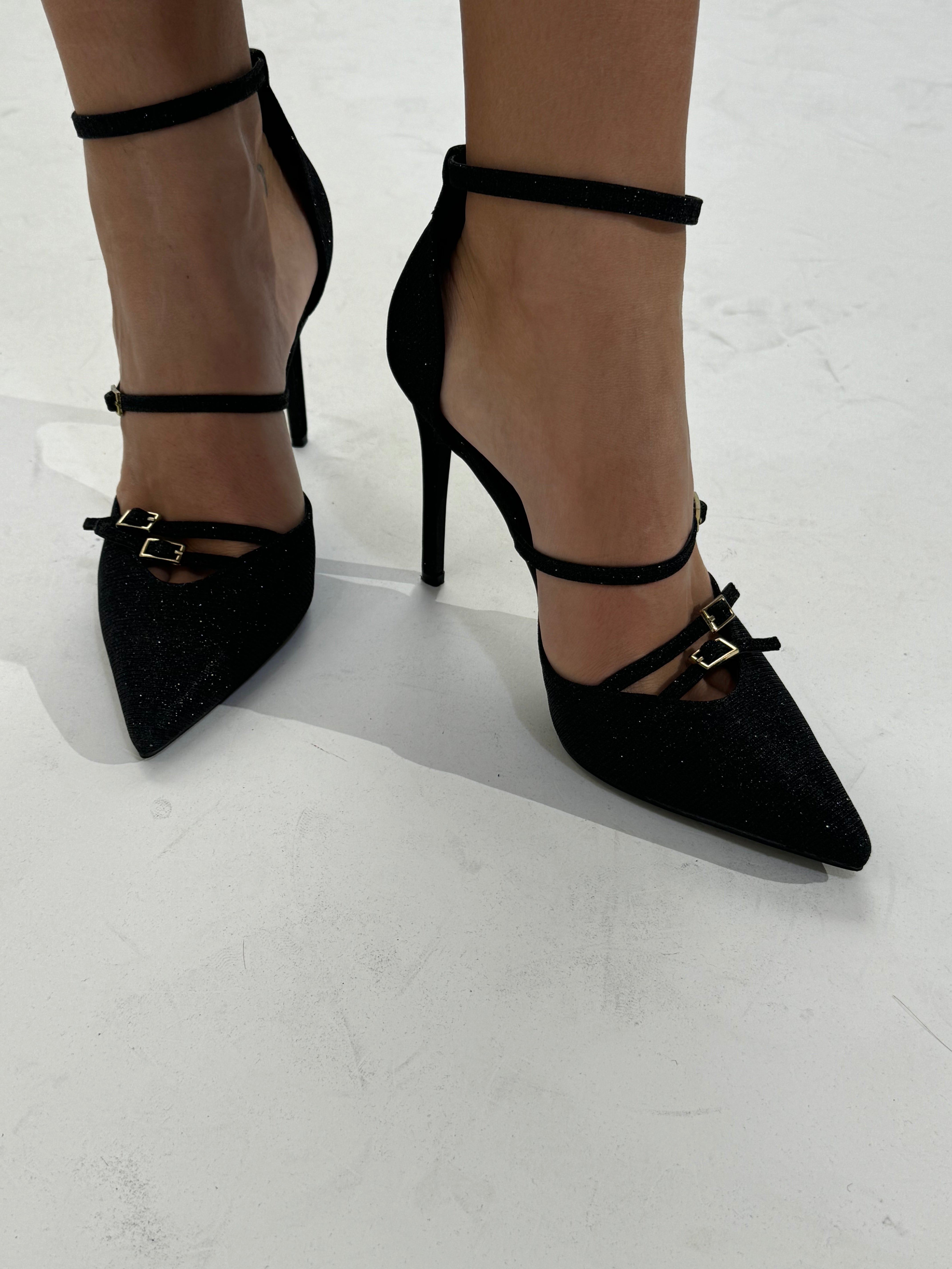 Scarpa con tacco a spillo e cinturini LUREX