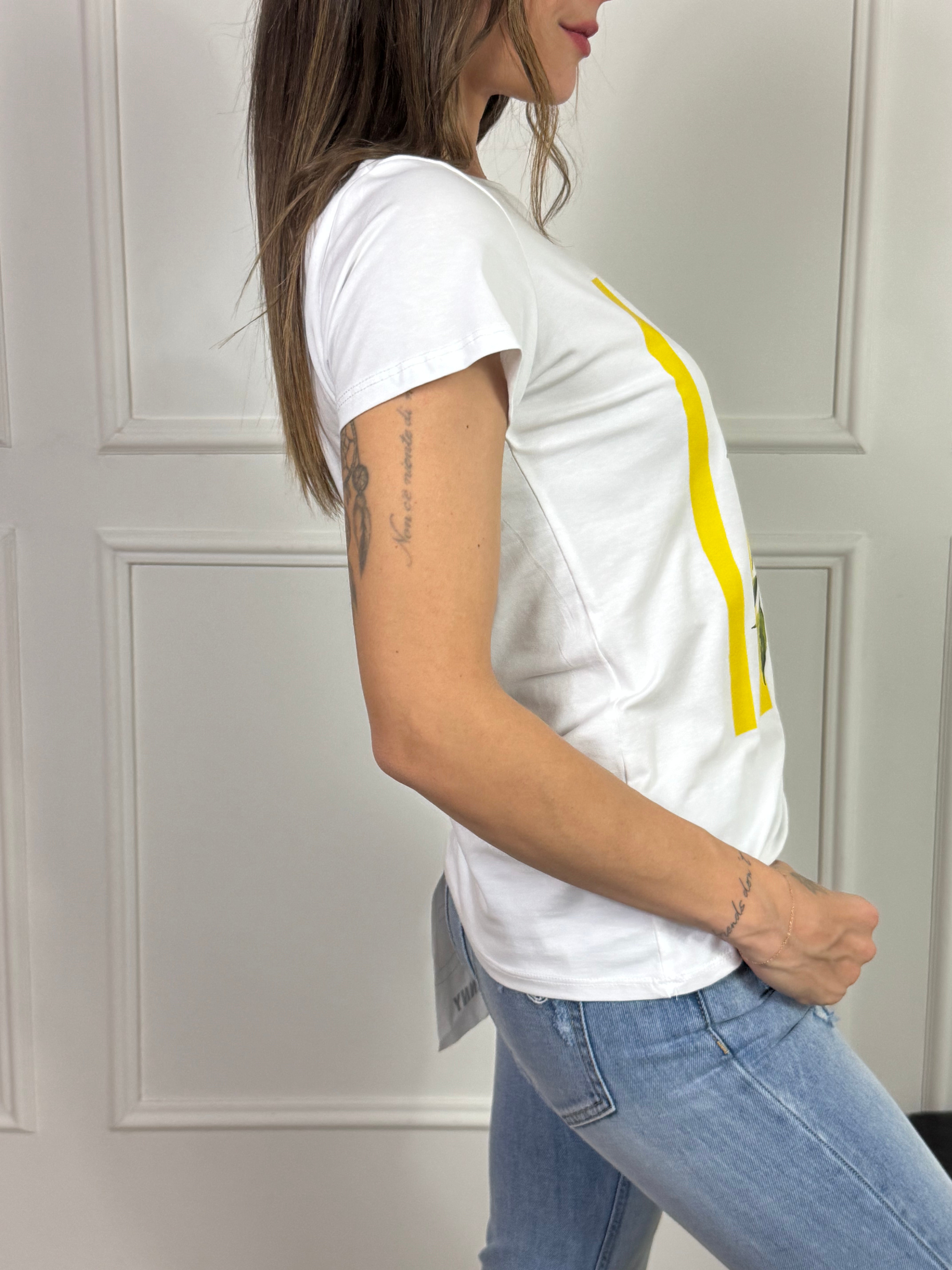 T-shirt con stampa Victoria ILMH LIMONI - LA VIE EST BELLE