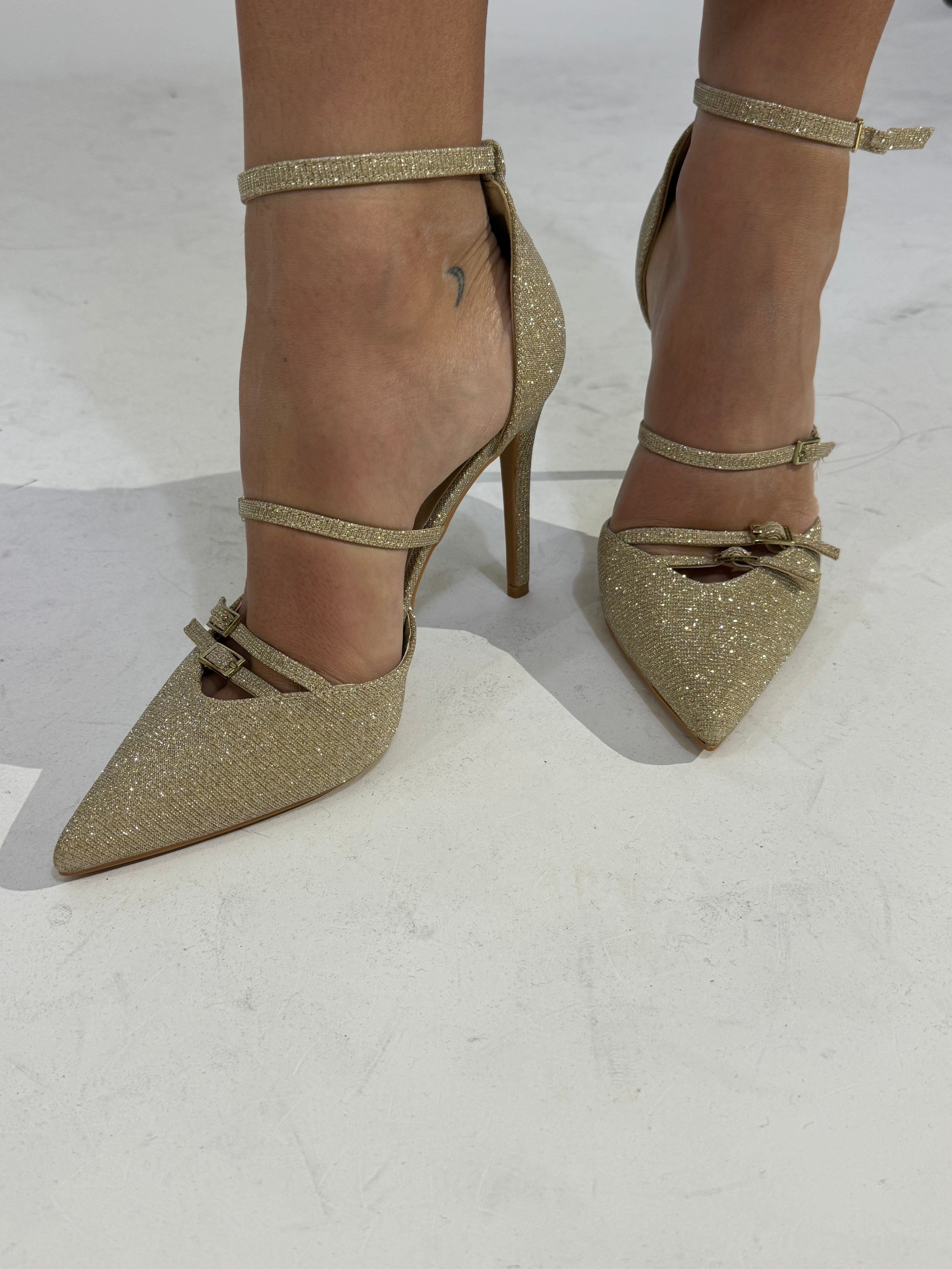 Scarpa con tacco a spillo e cinturini LUREX