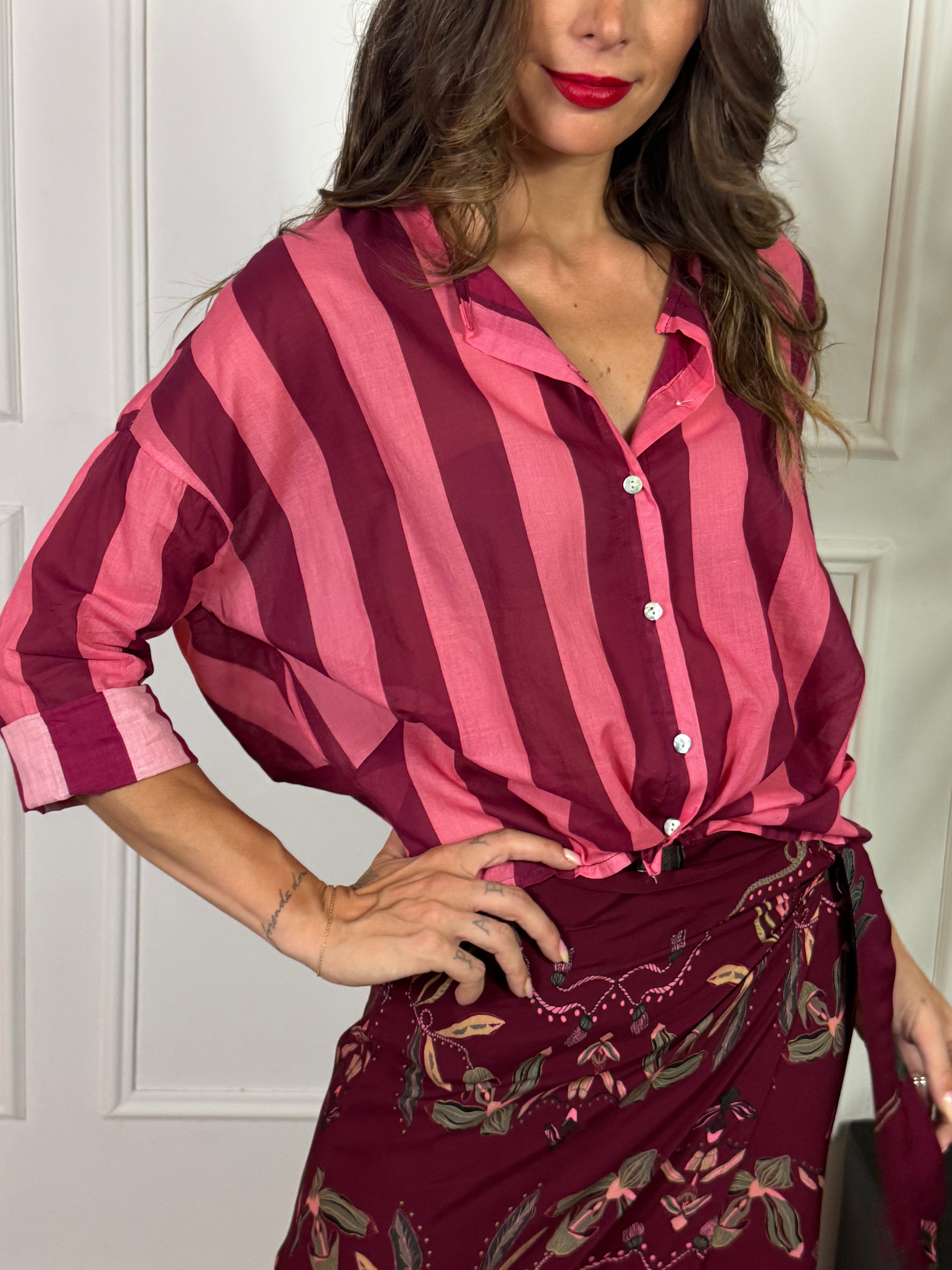 Camicia Kikisix in mussola di cotone collo coreana RIGHE GROSSE
