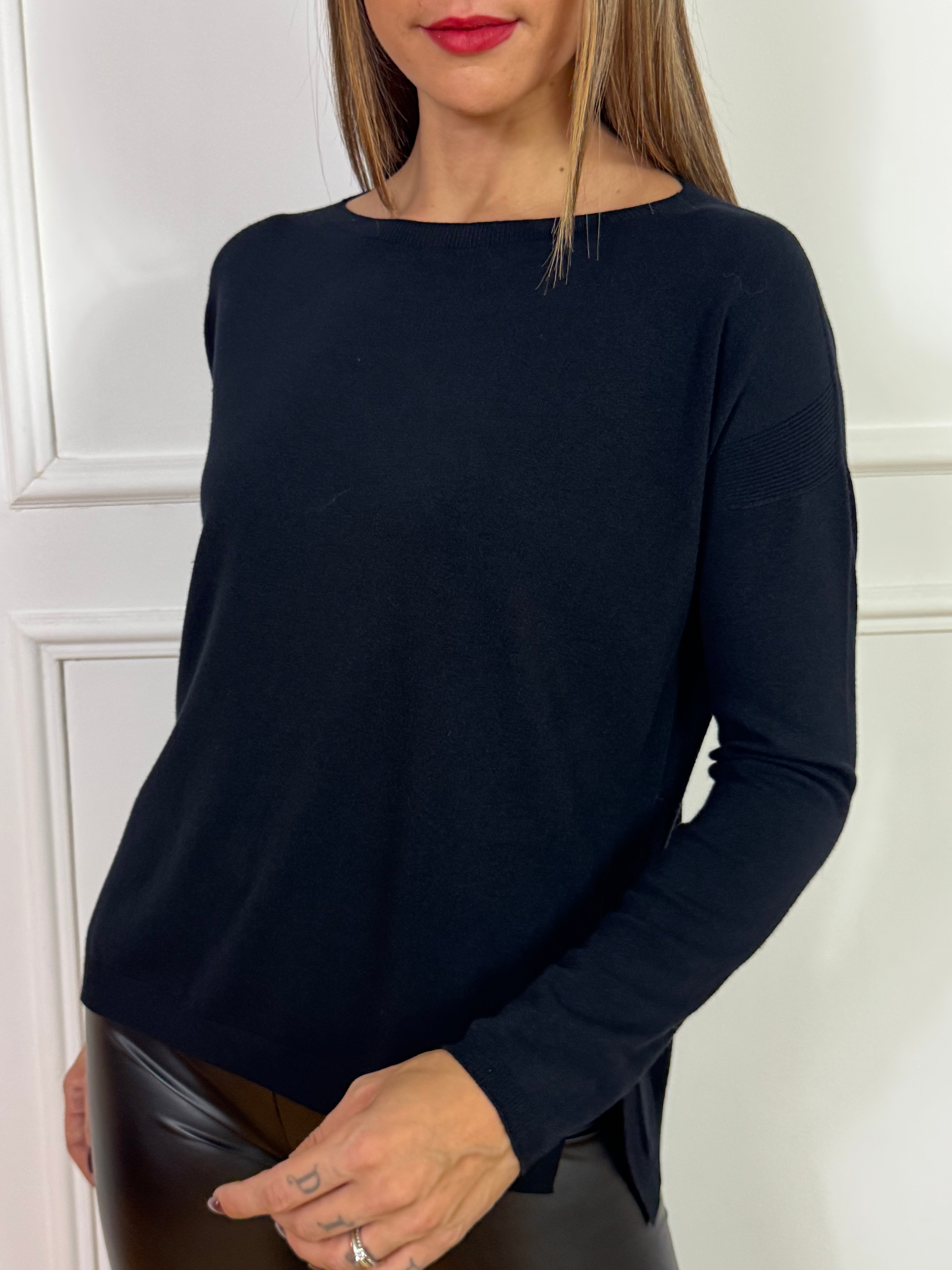 Maglia SOTTILE Kontatto SPACCHI LATERALI SCOLLO BARCHETTA