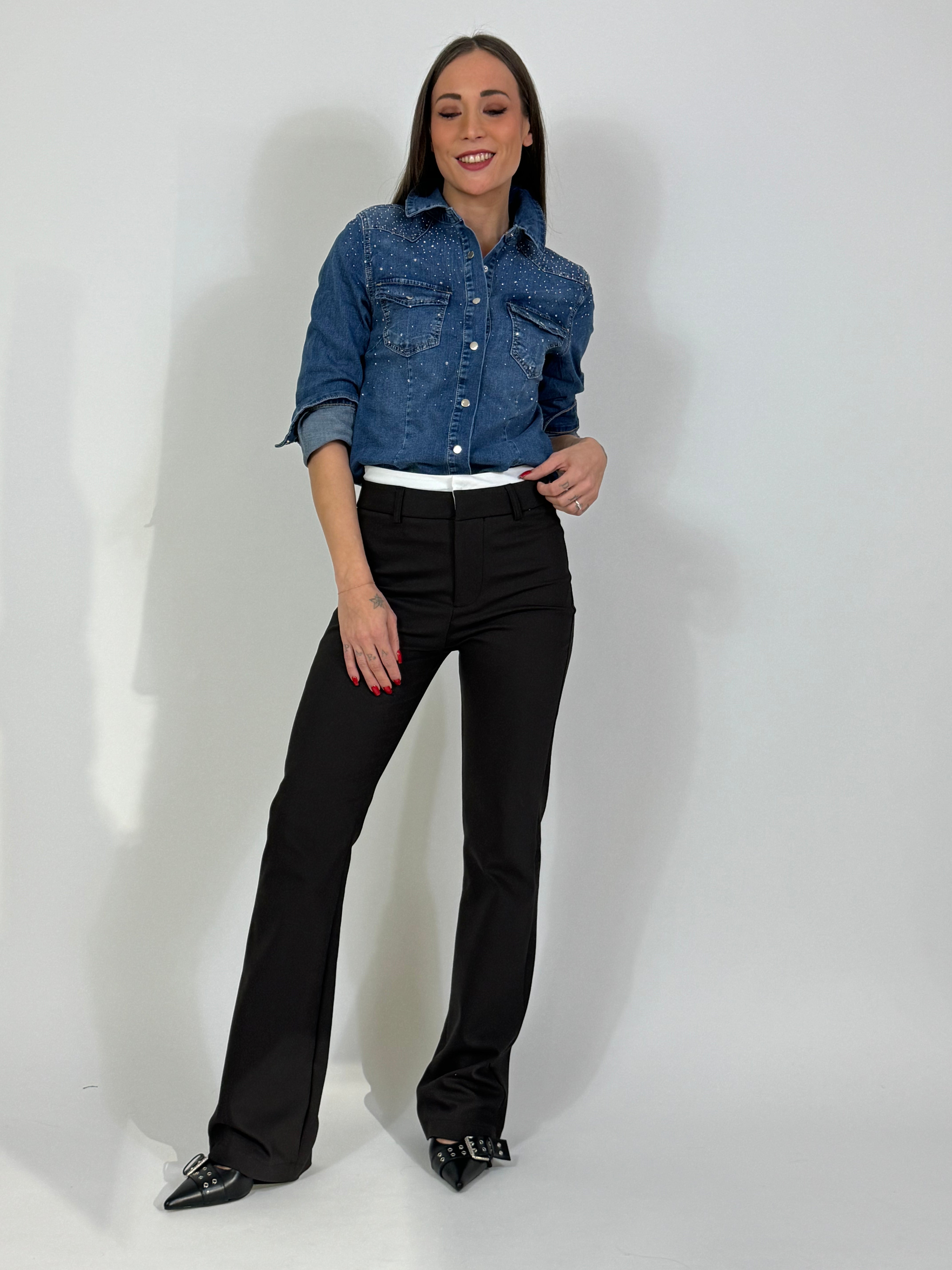 Pantalone VICTORIA ILMH leggermente a zampa con effetto underwear