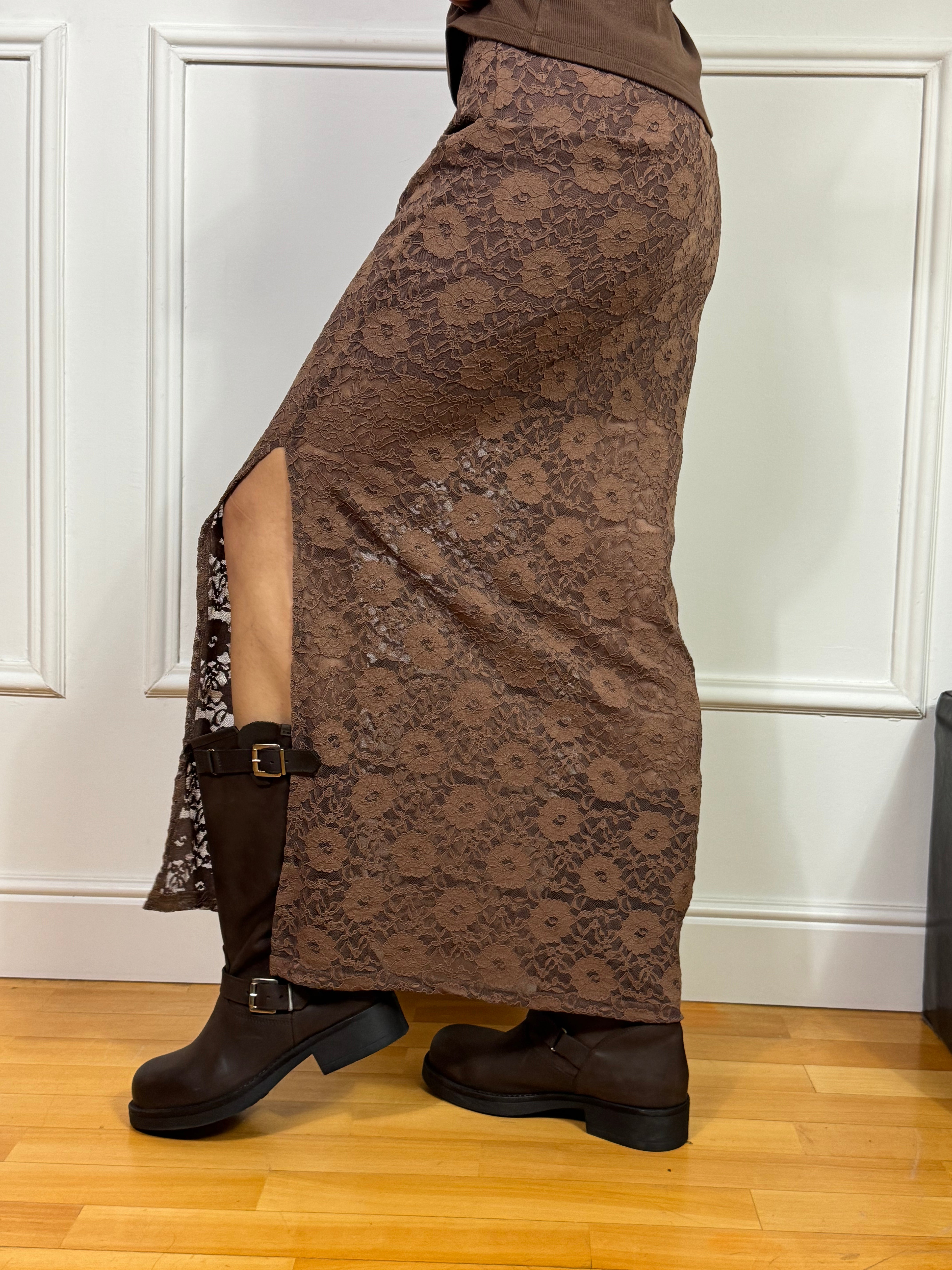 Gonna tubino in pizzo con spacco laterale You Decide