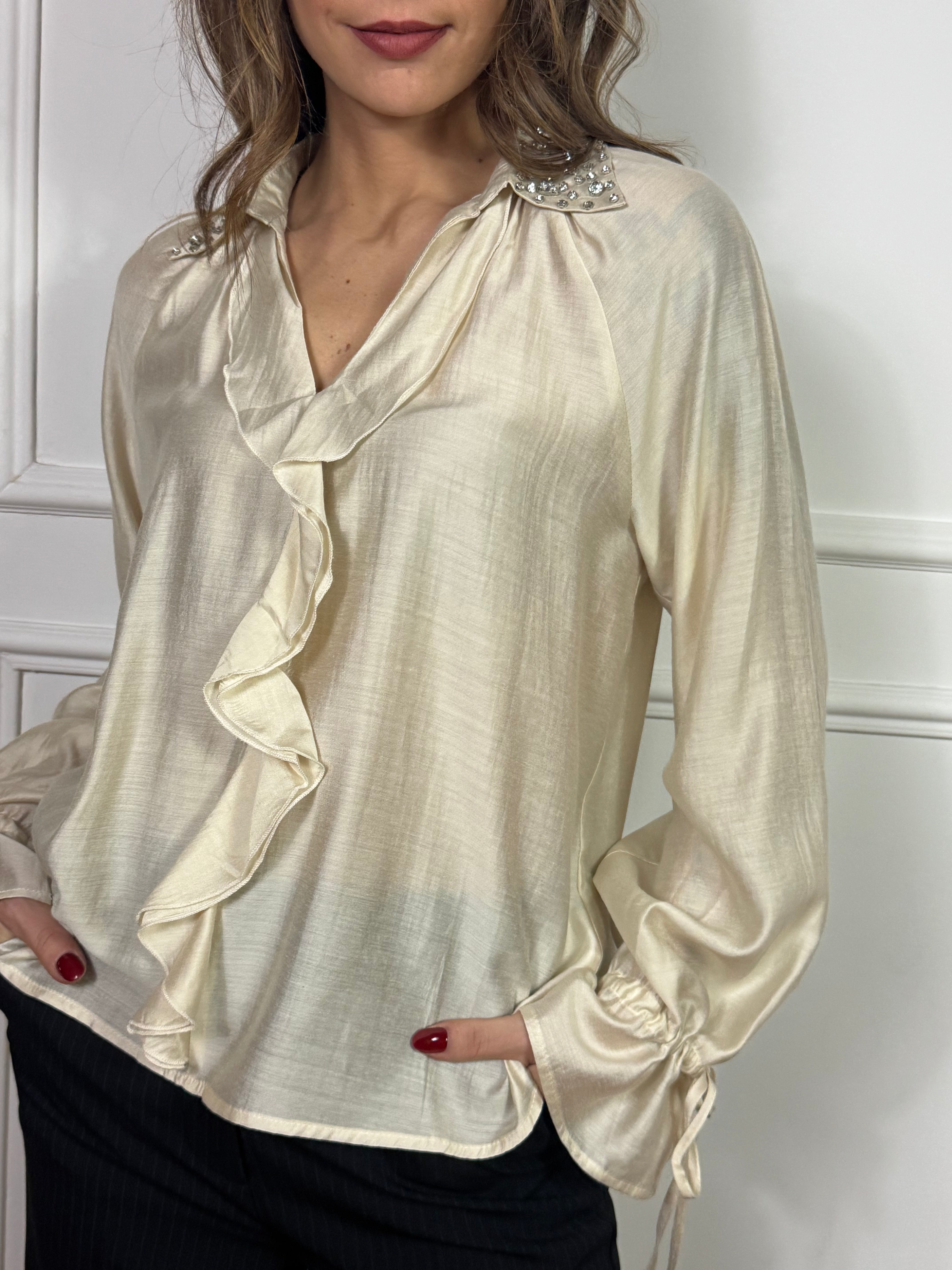 Camicia blusa in mussola di viscosa You Decide colletto con zirconi e volant