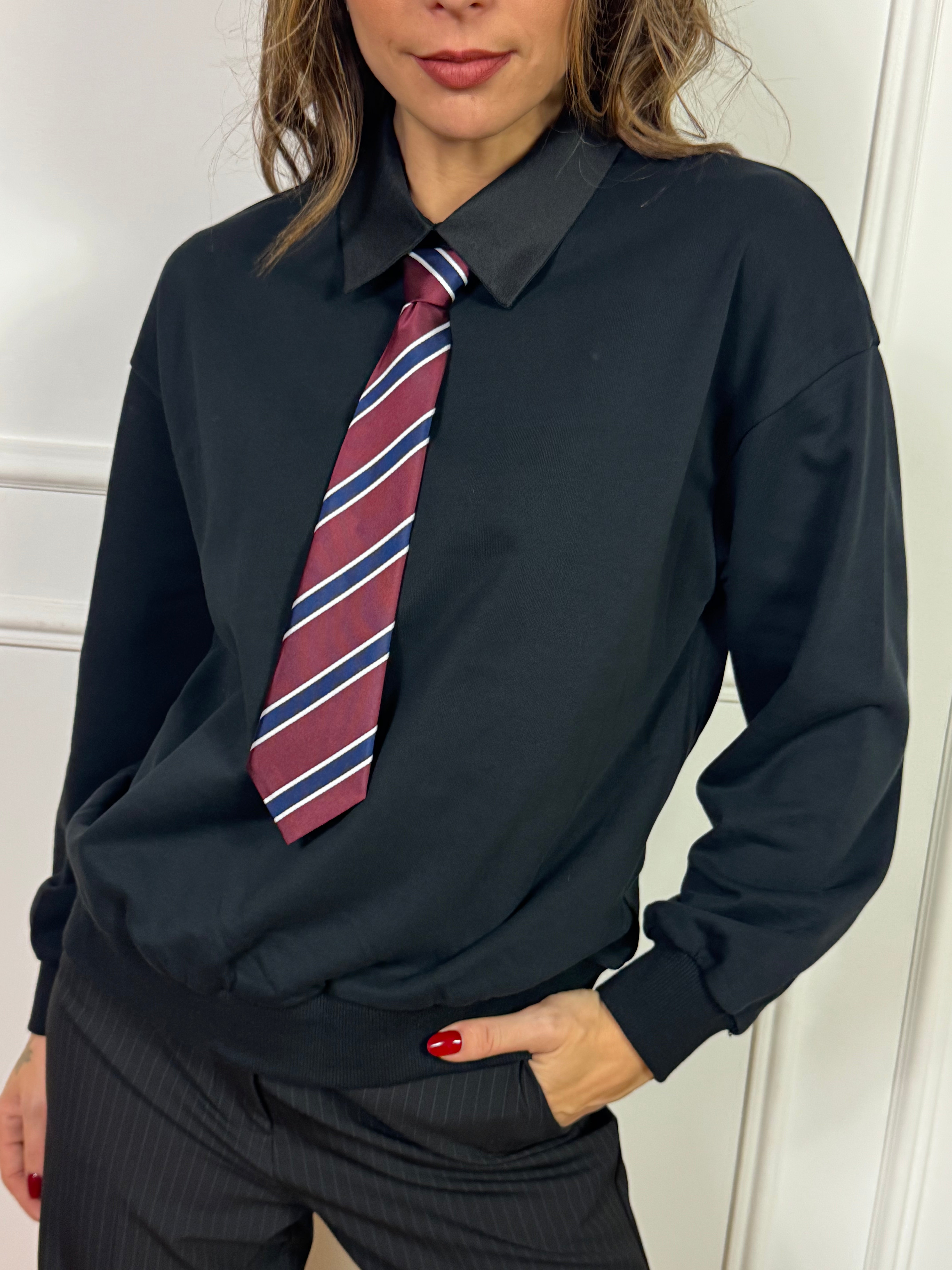 Felpa con colletto You Decide con cravatta