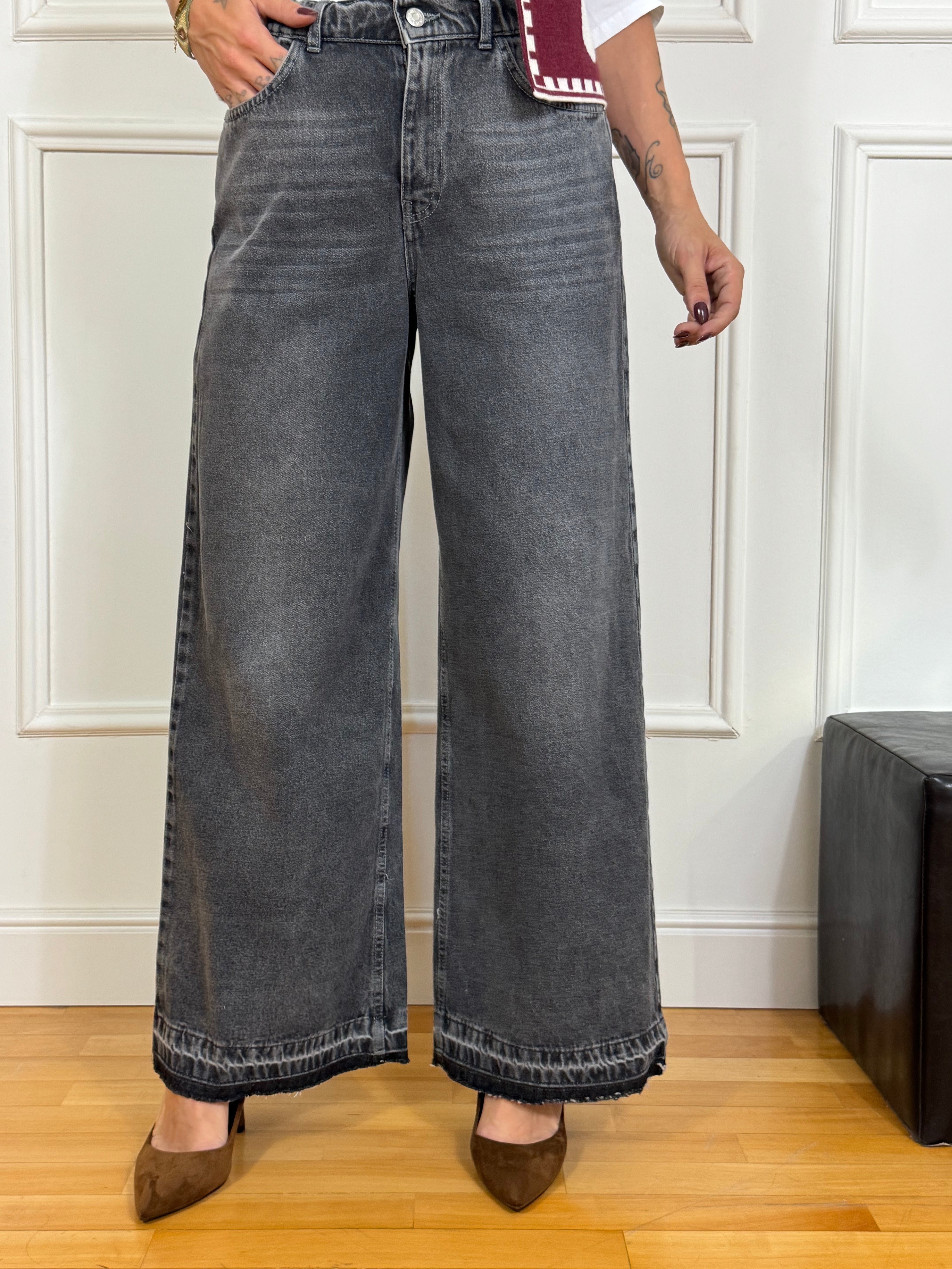 Jeans Have One ORISSA - WIDE con elastico dietro - lavaggio DENIM NERO DELAVE'