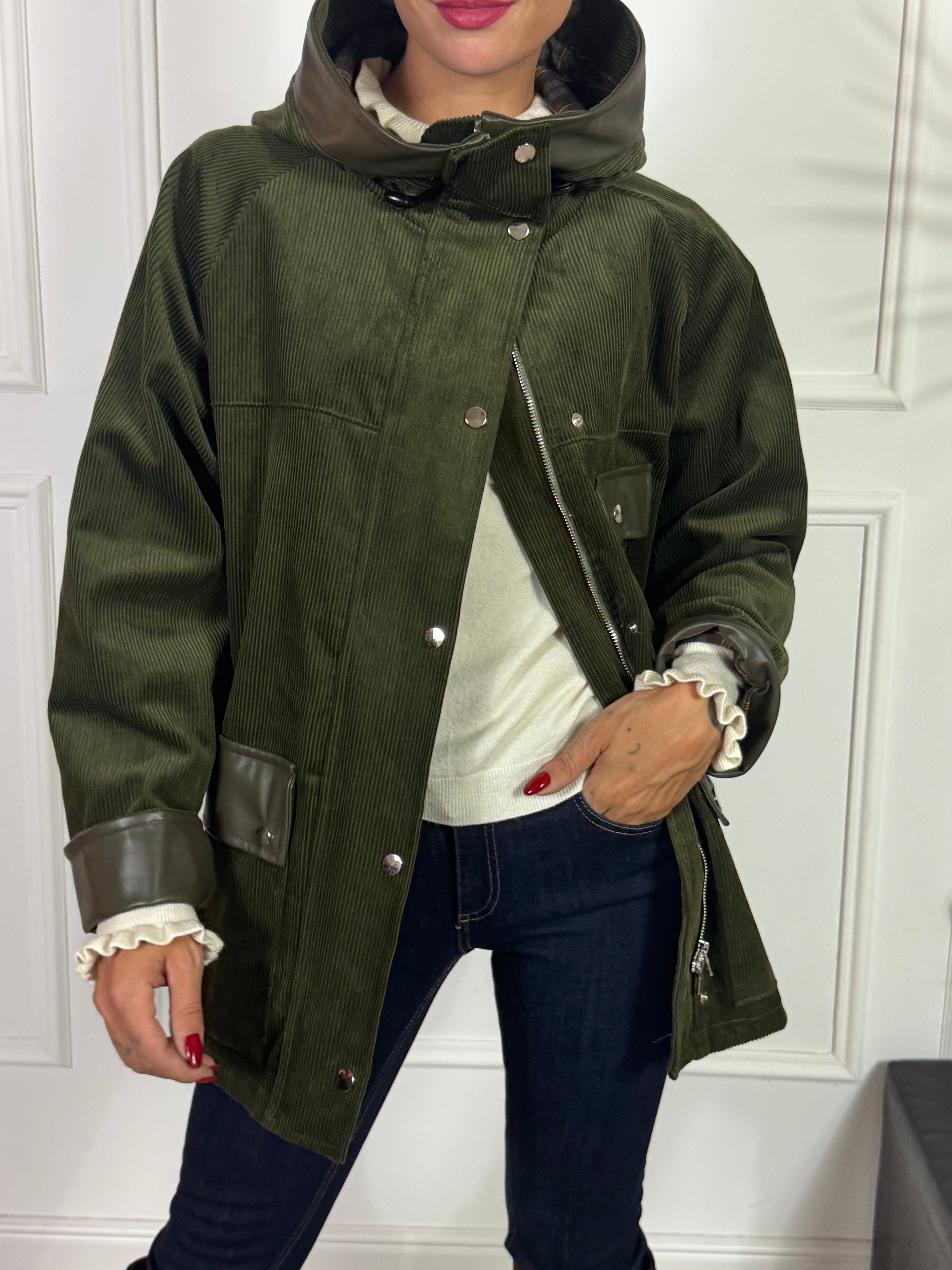 Giacca cappotto oversize in VELLUTO Have One CON CAPPUCCIO