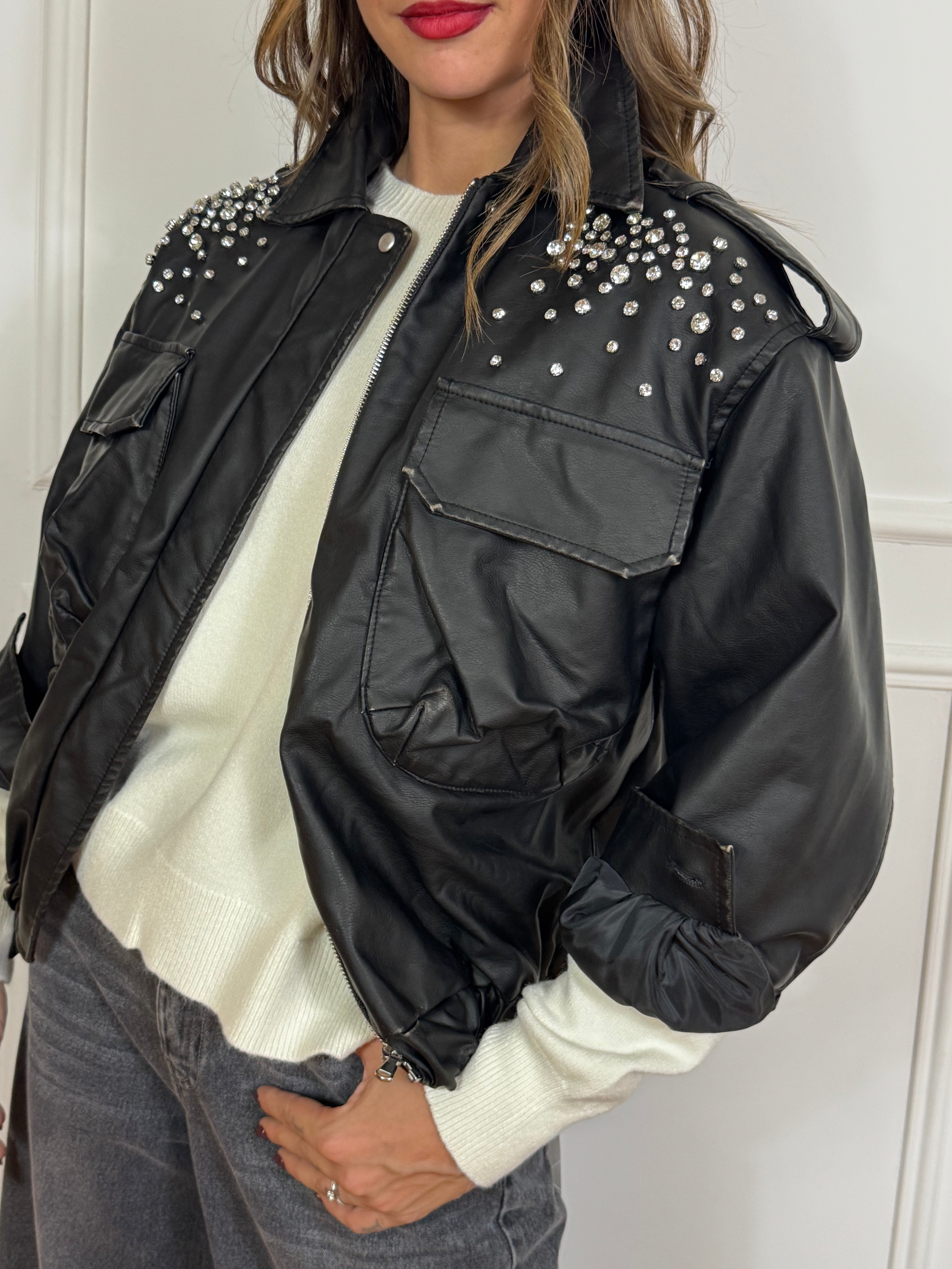 Giacca bomber in ecopelle vintage Have One con zirconi davanti