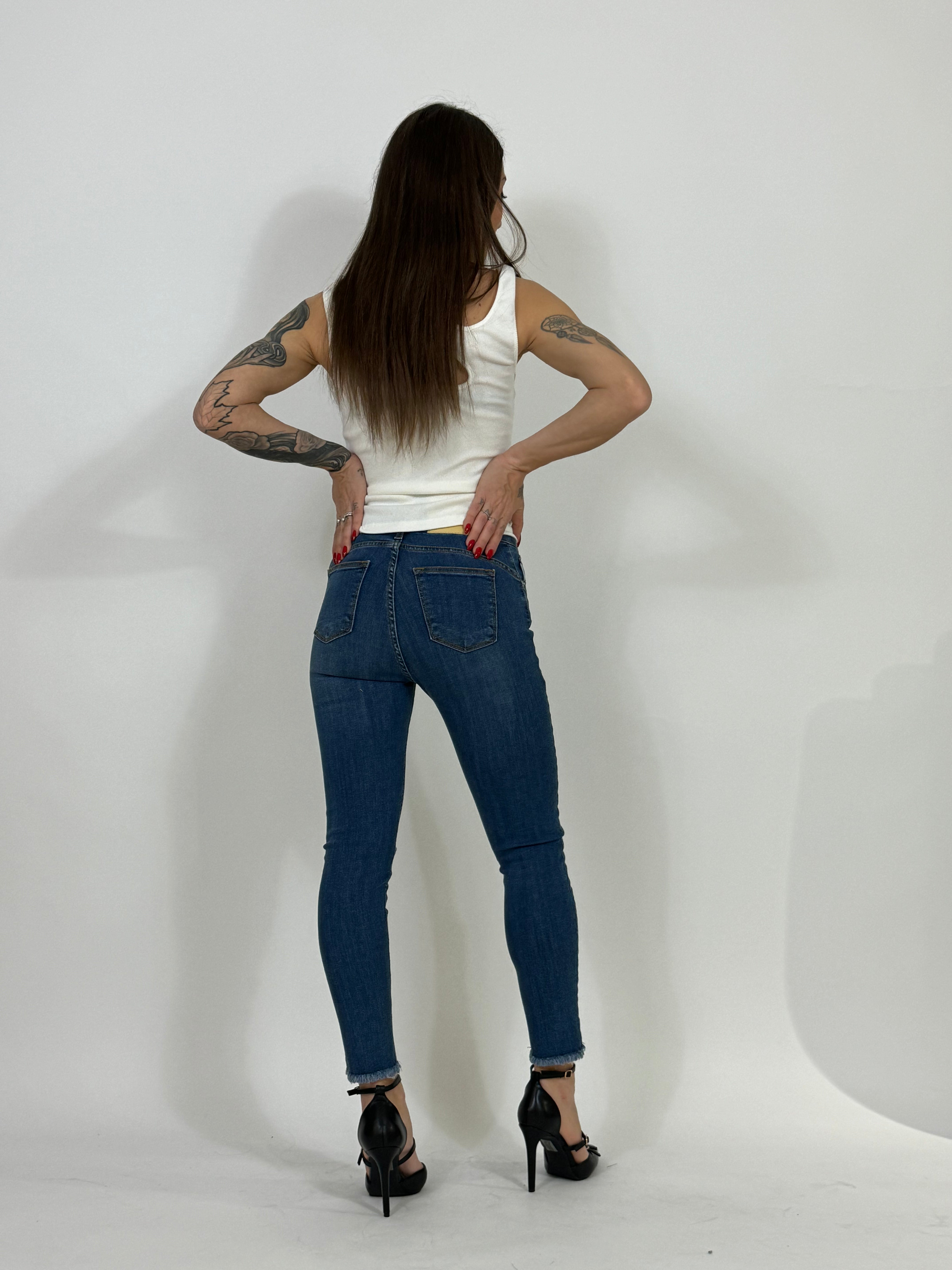 Jeans Have One skinny sfrangiato in fondo