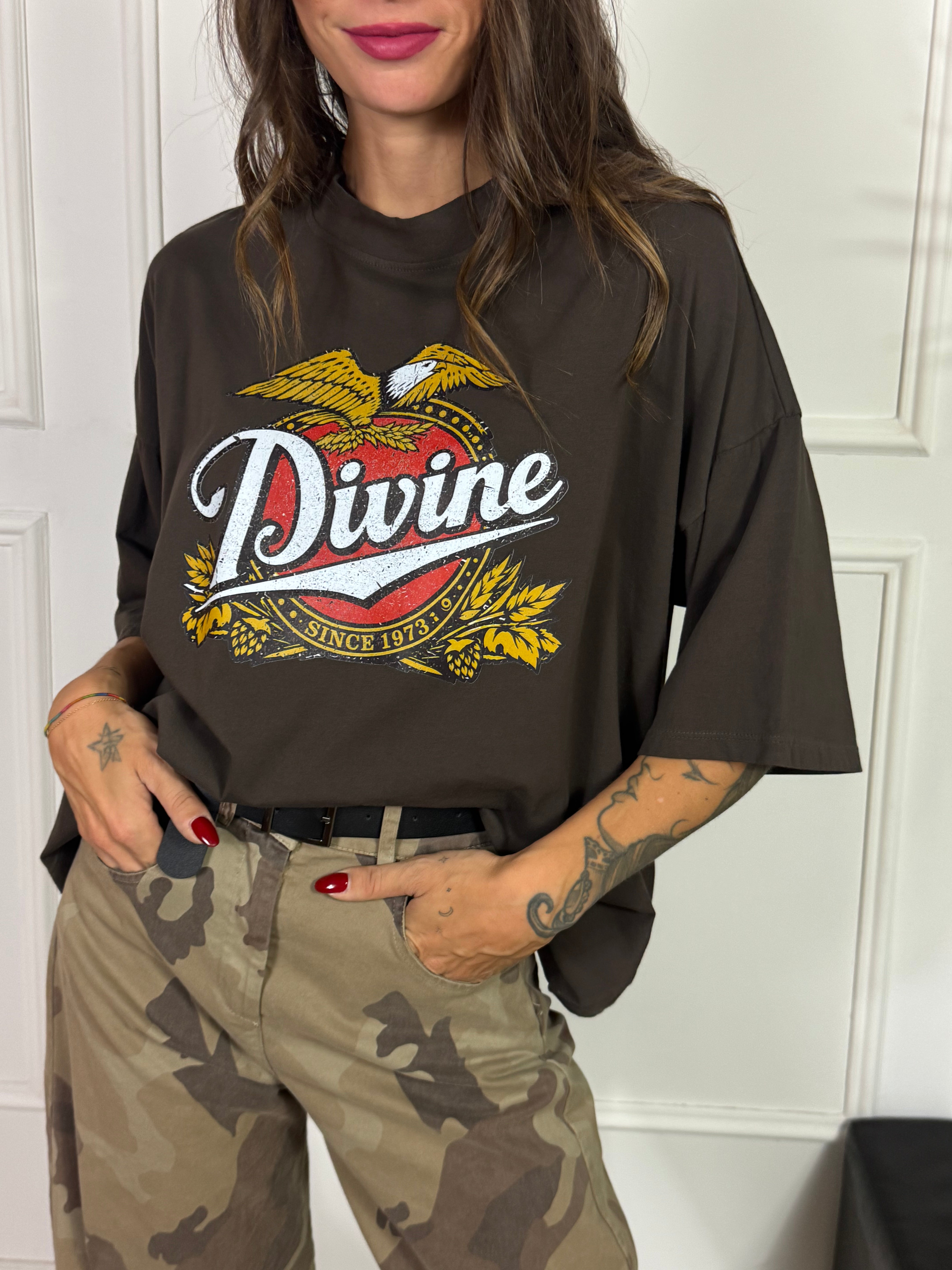Maglia T-SHIRT OVERSIZE Susy Mix AQUILA CON SCRITTA