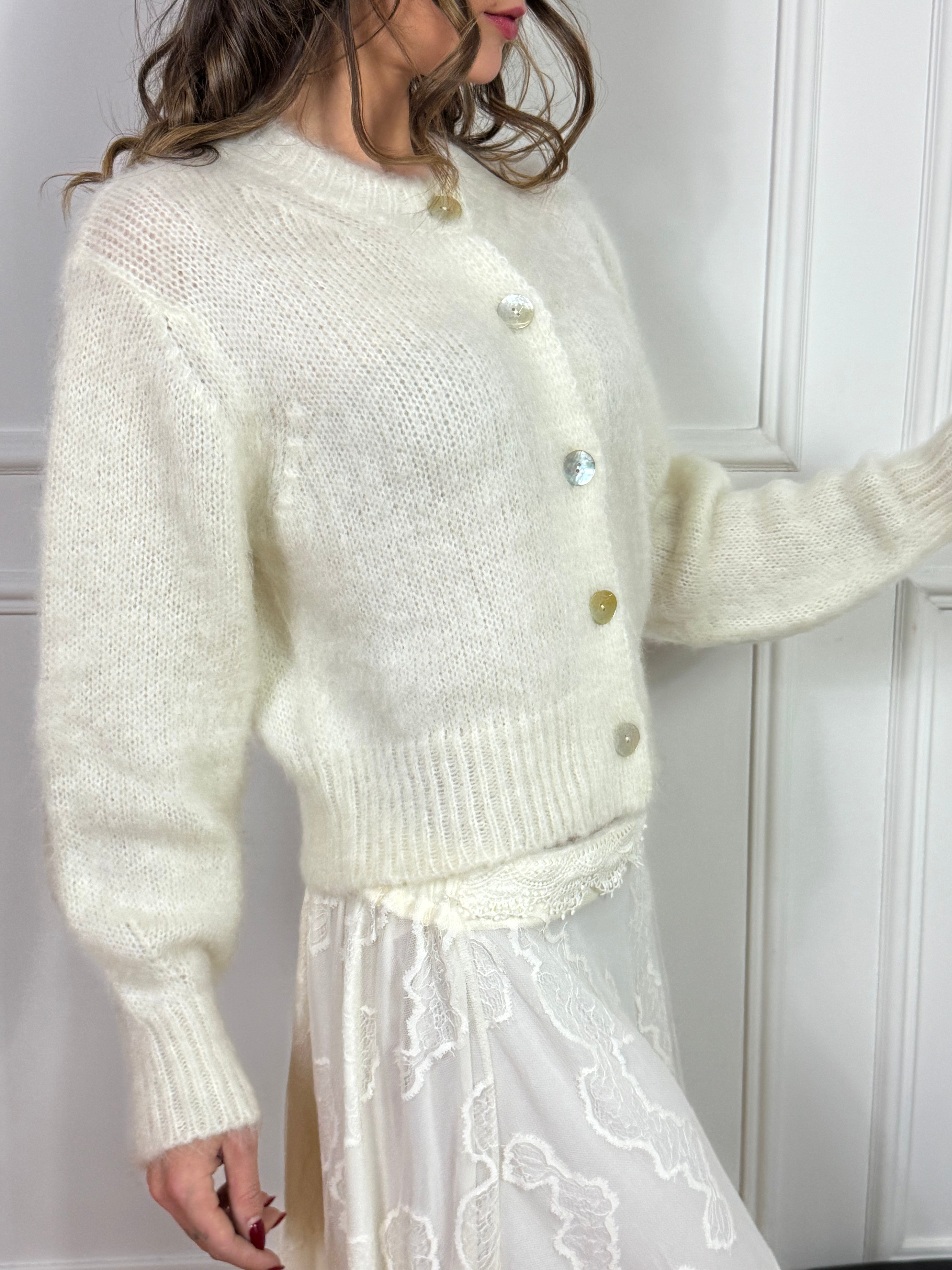 CARDIGAN CON BOTTONI misto mohair Kontatto