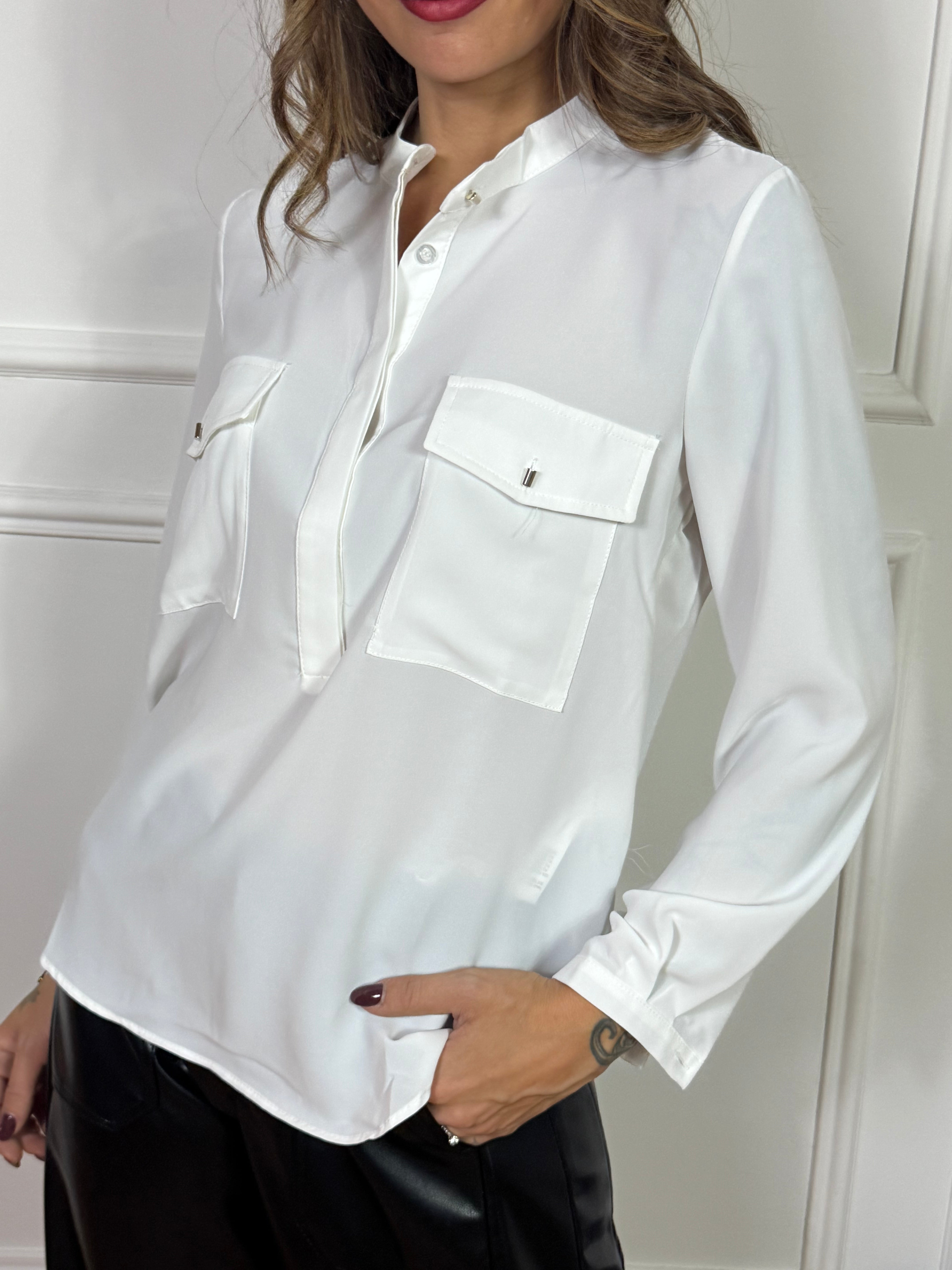Camicia blusa Susy Mix con taschini