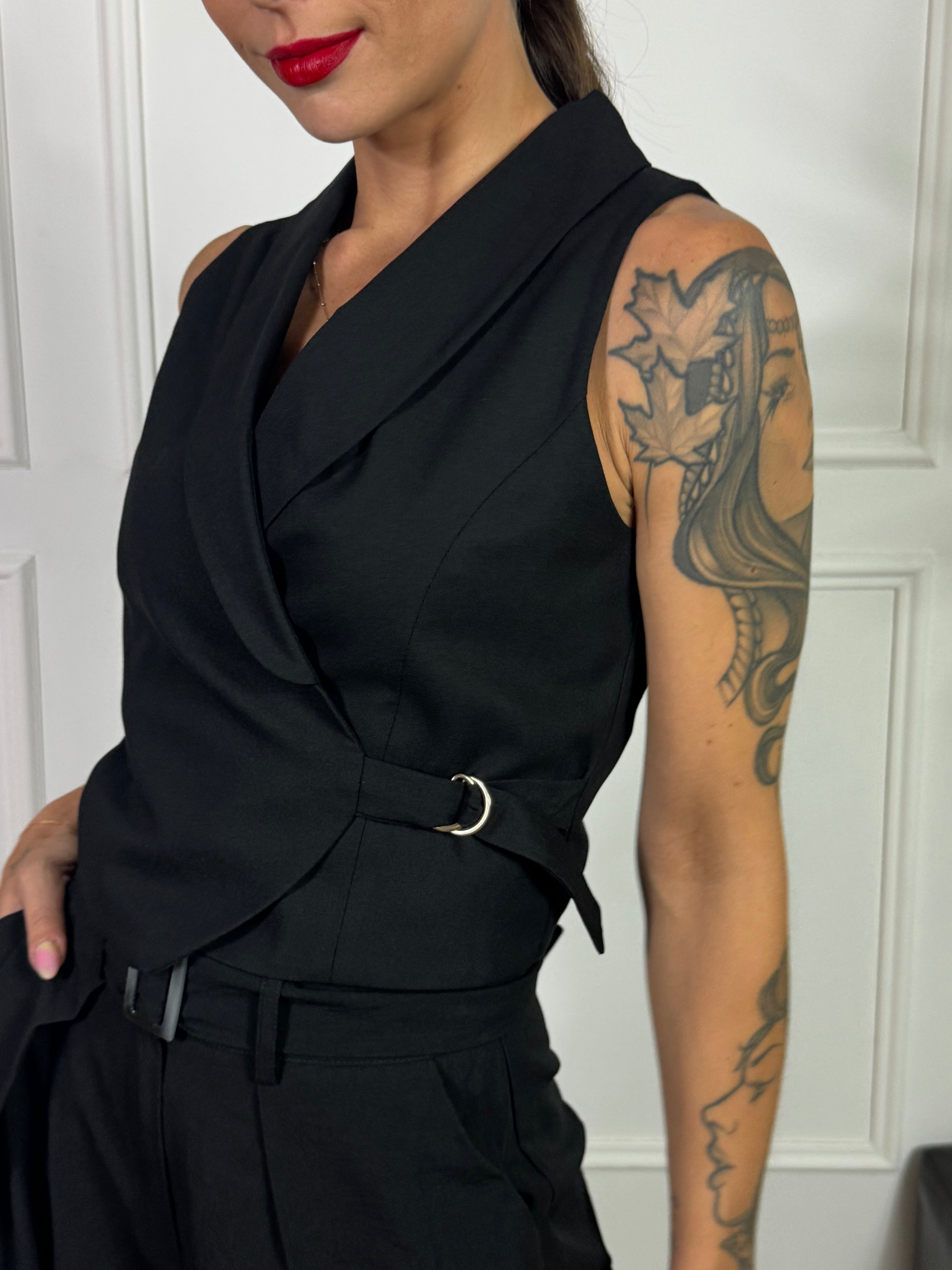 Gilet Susy Mix con revers e allaccio laterale