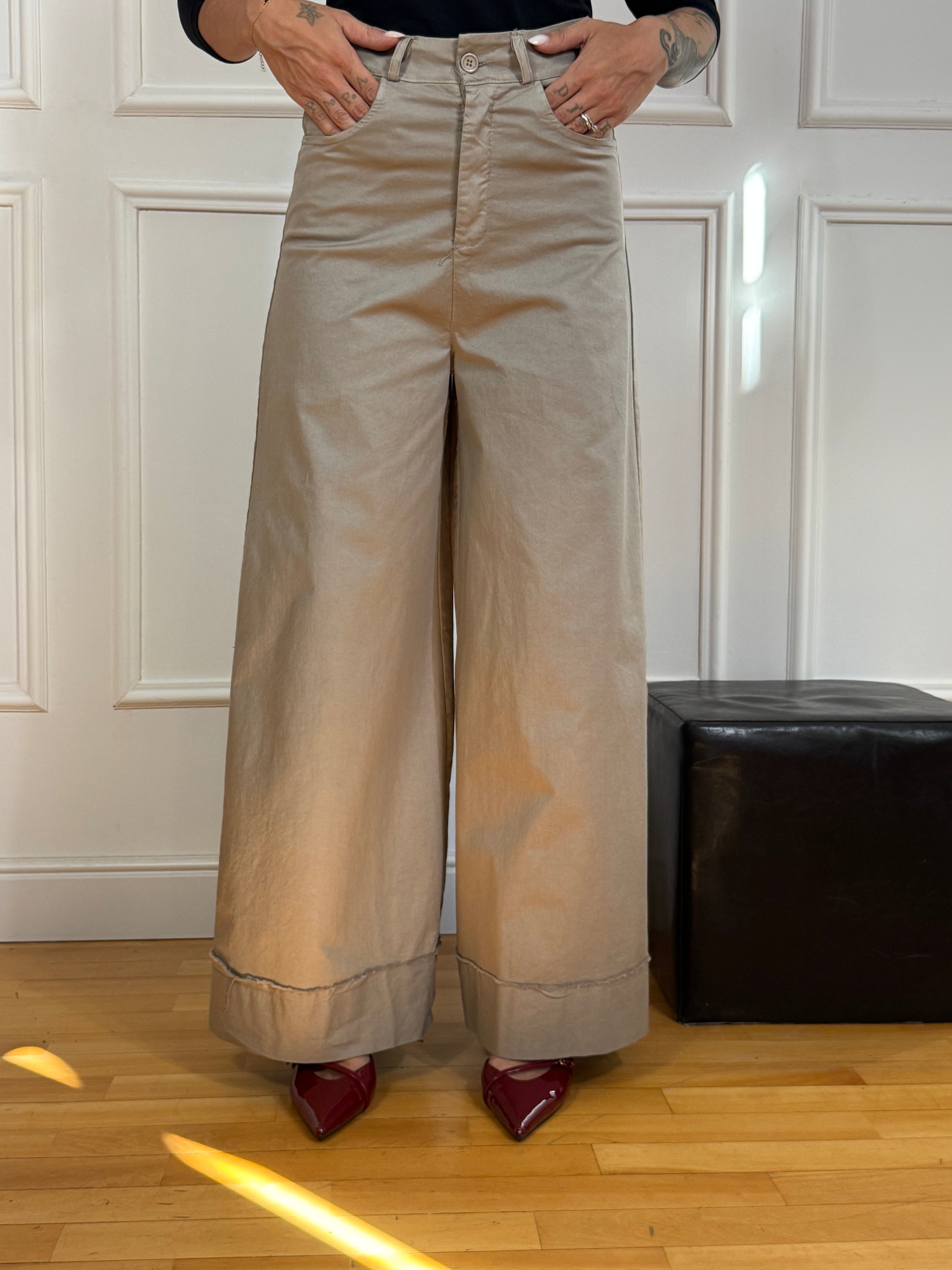 Pantalone in cotone a palazzo Victoria ILMH