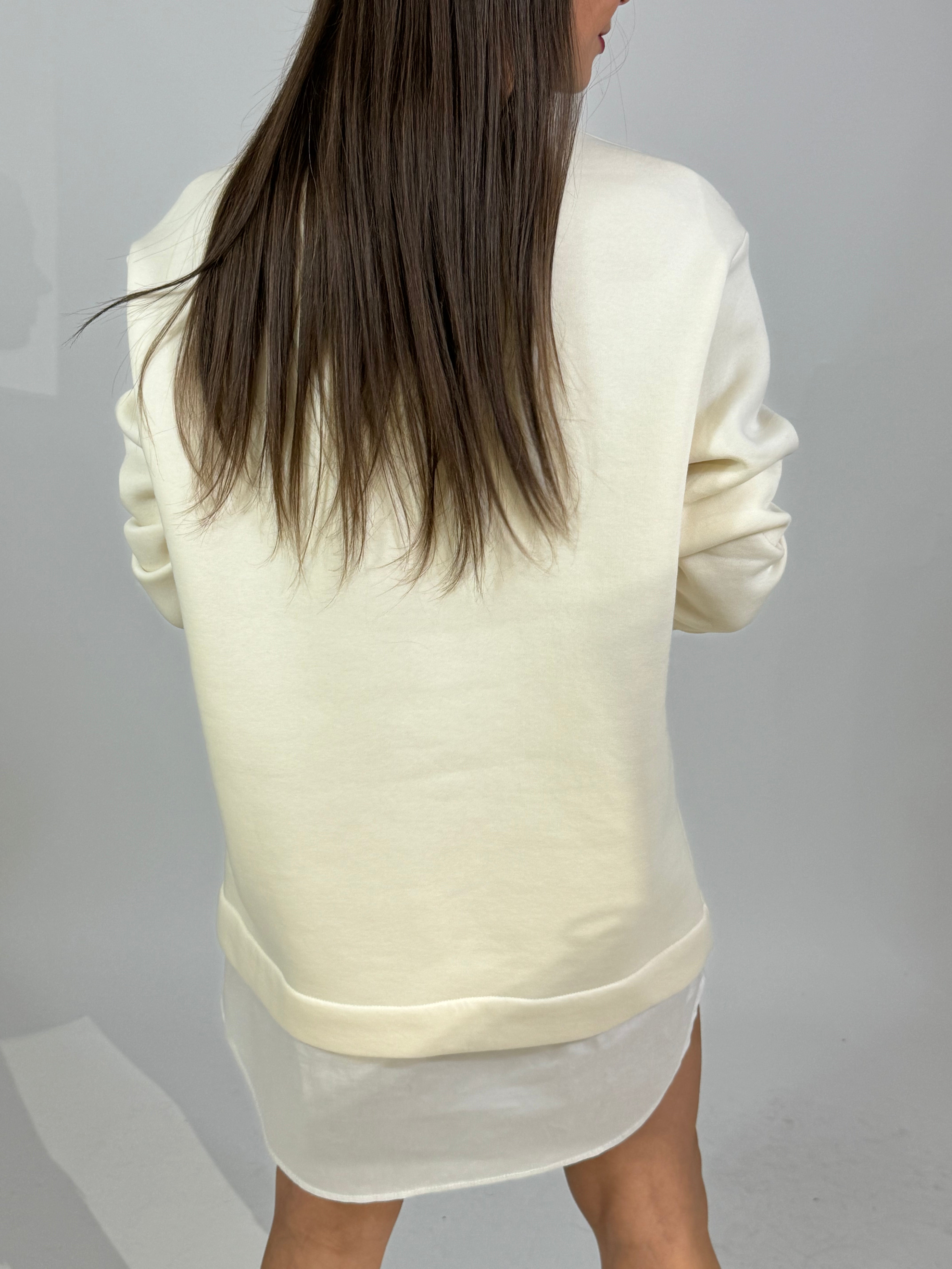 Maxi felpa / Abito di felpa Victoria ILMH con effetto camicia sotto