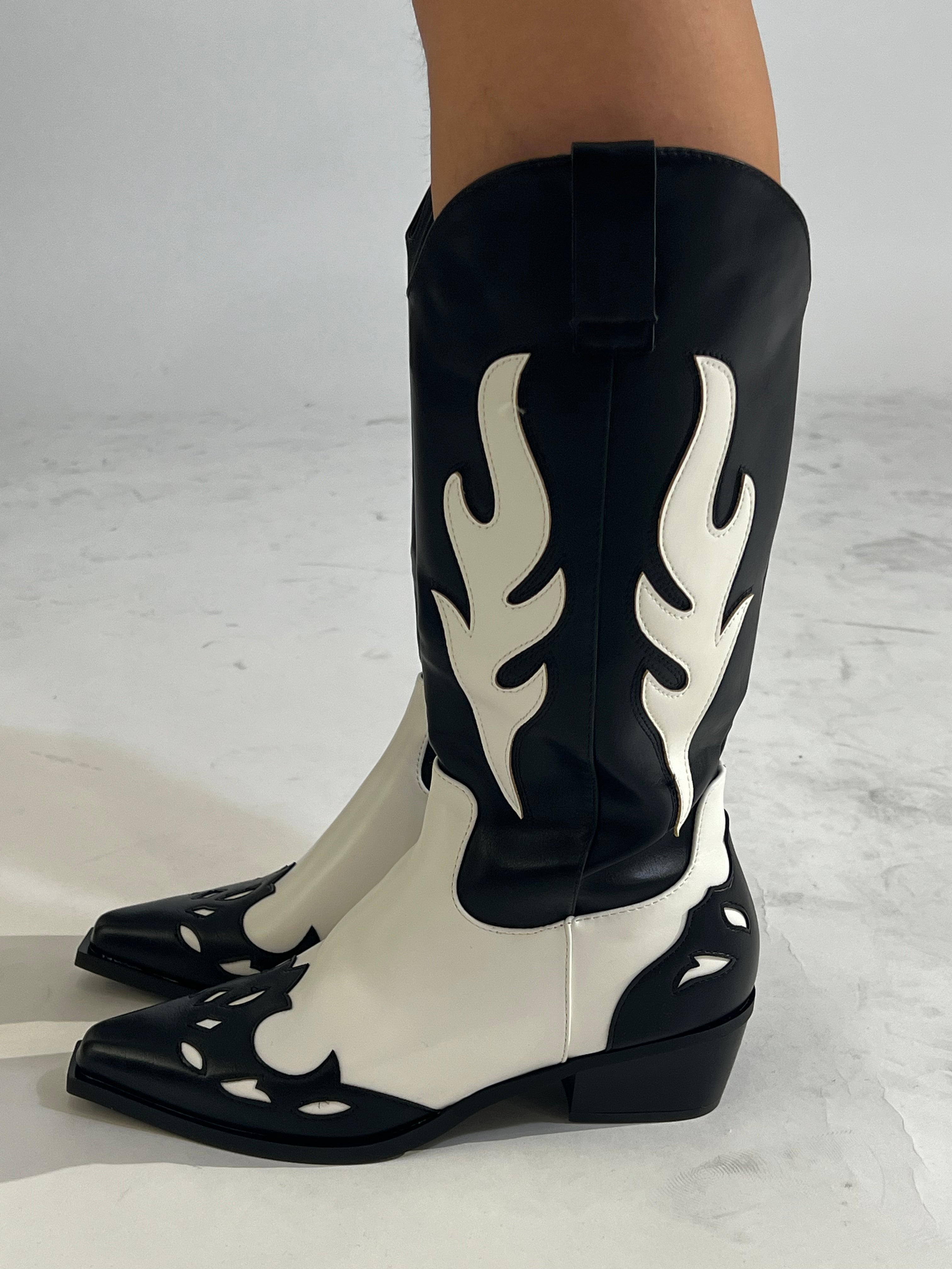 Texano ecopelle bicolore bianco nero