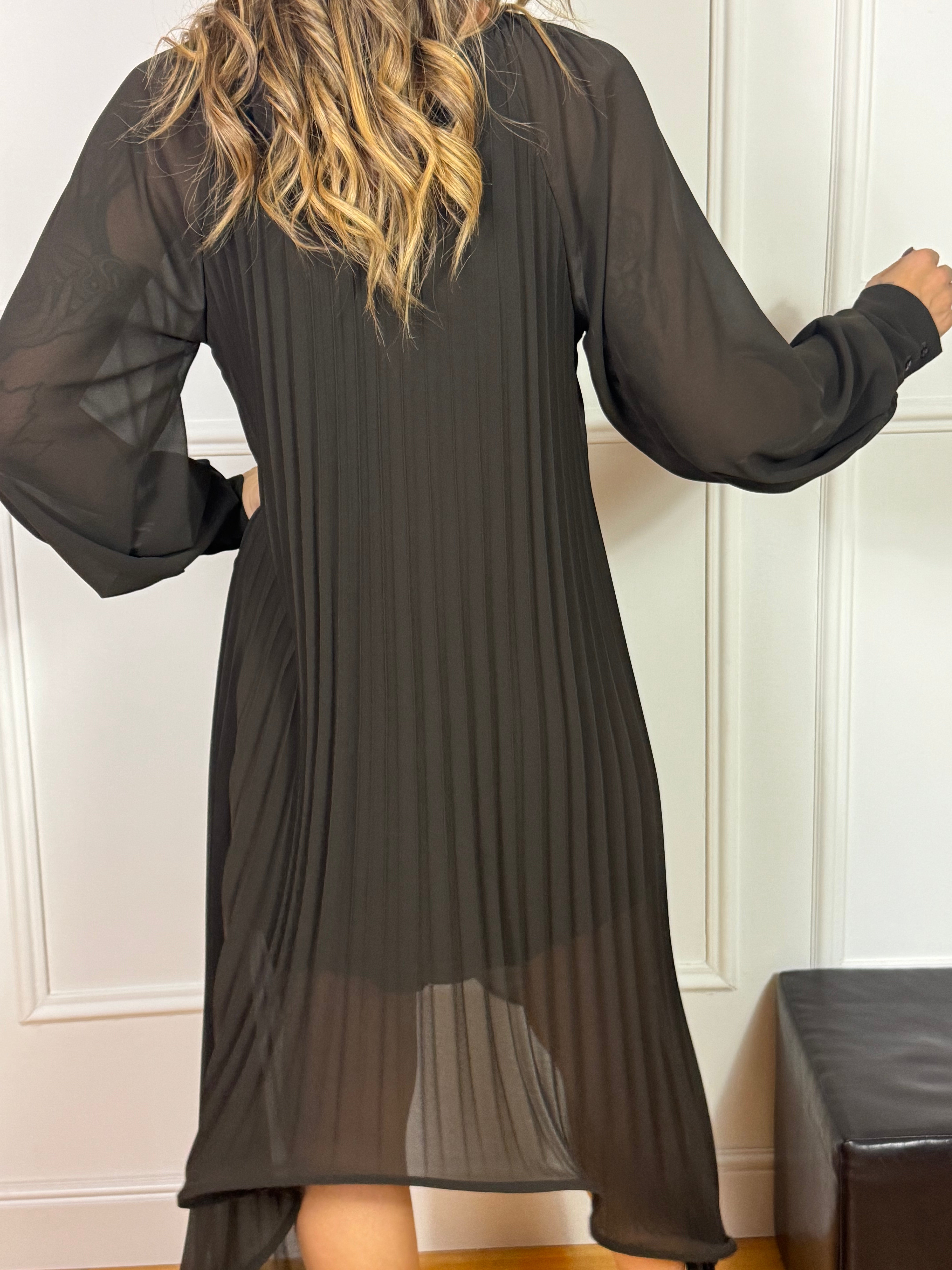 Abito MANICA LUNGA Philia Loft asimmetrico plissè