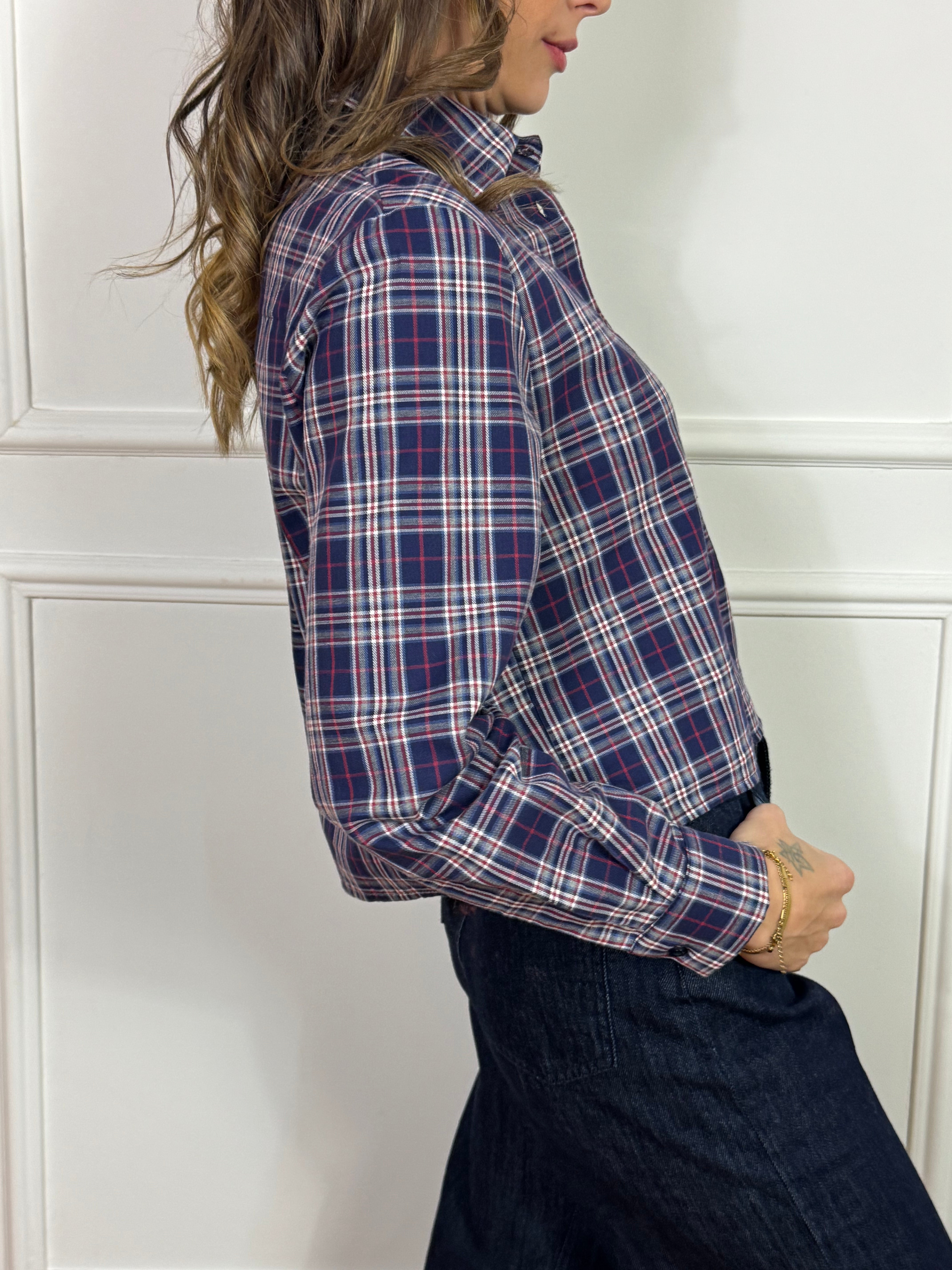 Camicia in cotone cropped tartan con taschino Kontatto