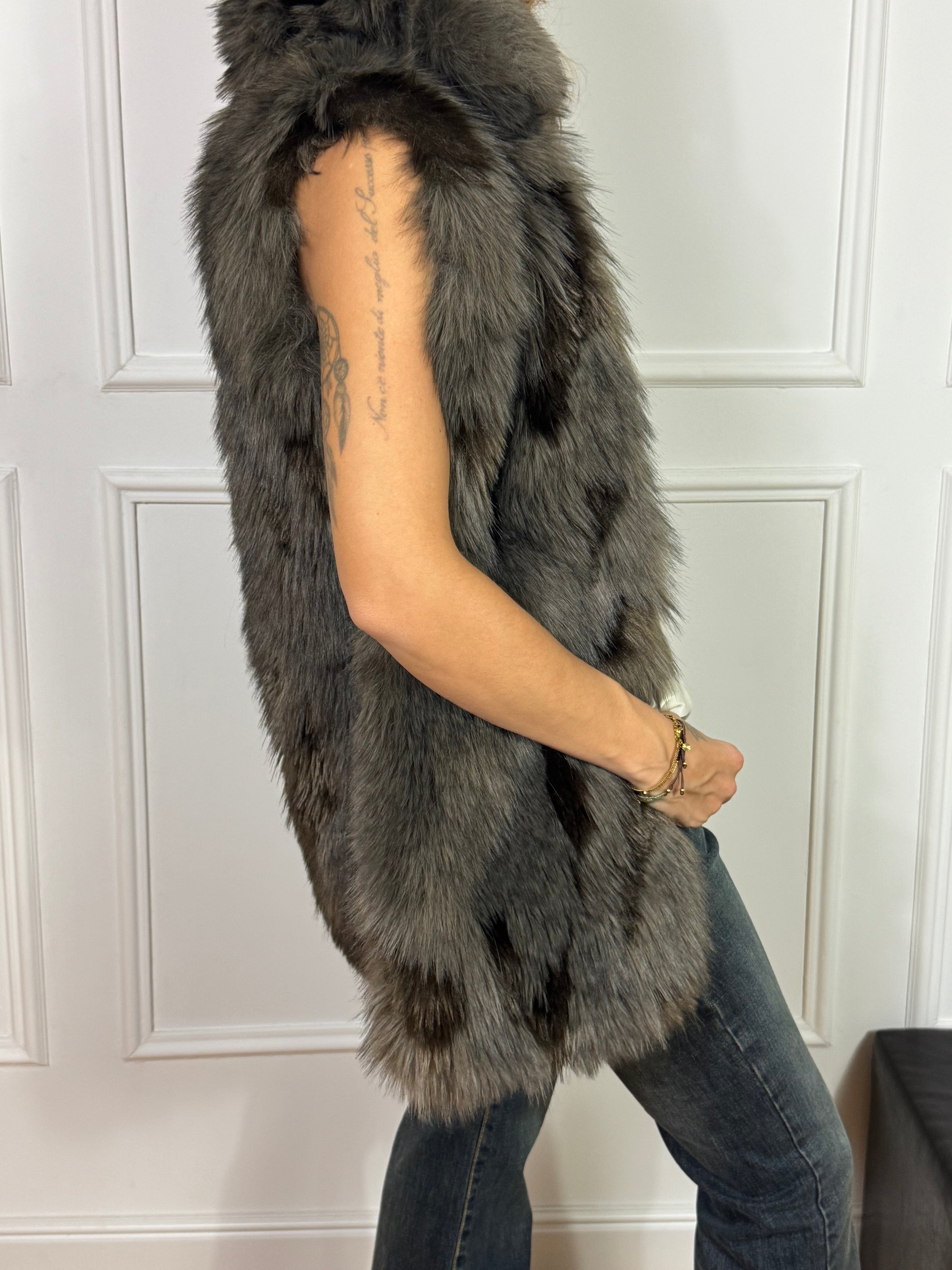 Gilet aperto smanicato in ecopelliccia Philia Loft