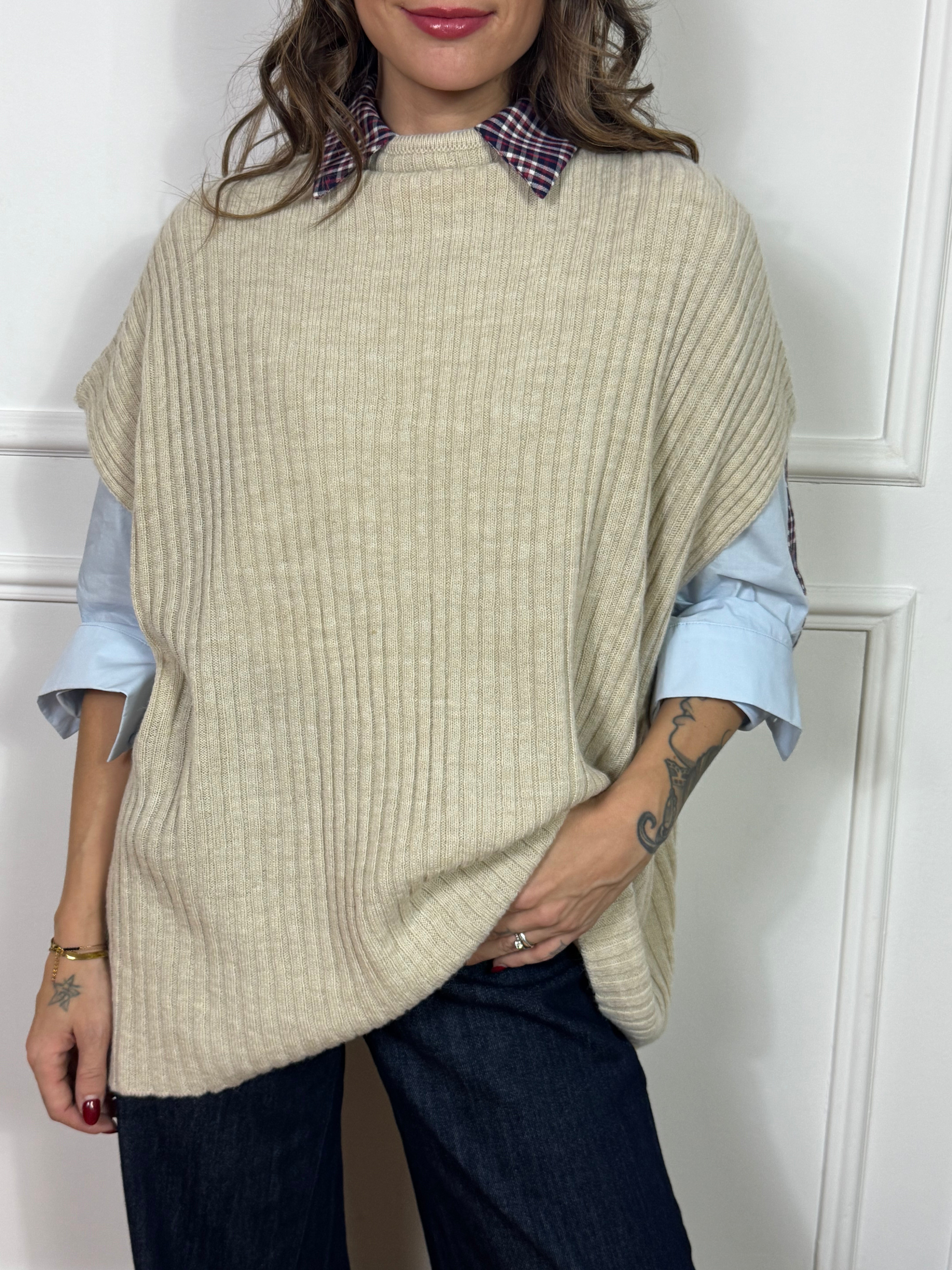 Maglia misto lana SMANICATA collo cratere over Kontatto CANNETTATA