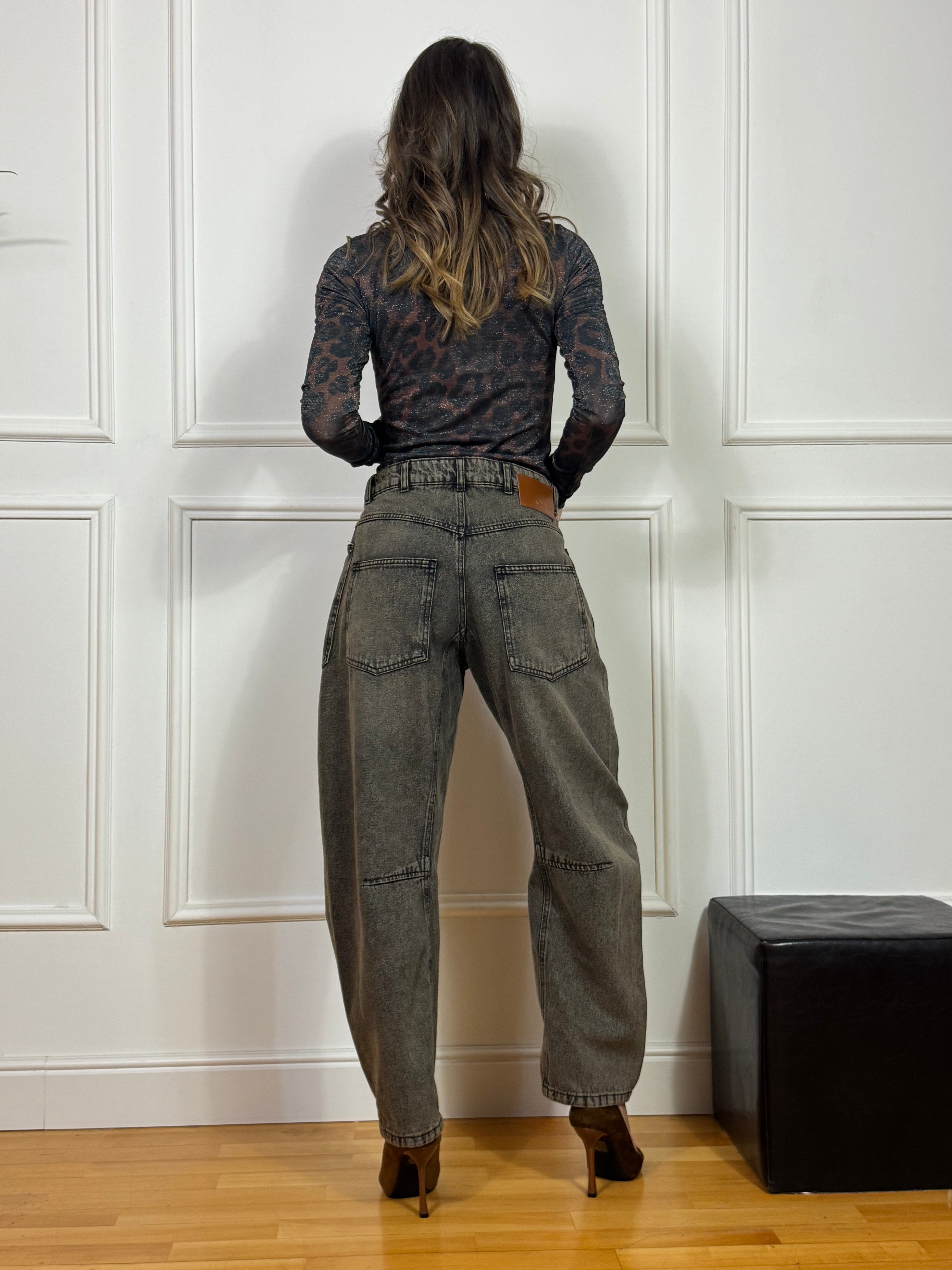 Jeans Kontatto BALOON CON TASCONI DAVANTI modello AGATA - lavaggio VINTAGE GRIGIO SABBIATO