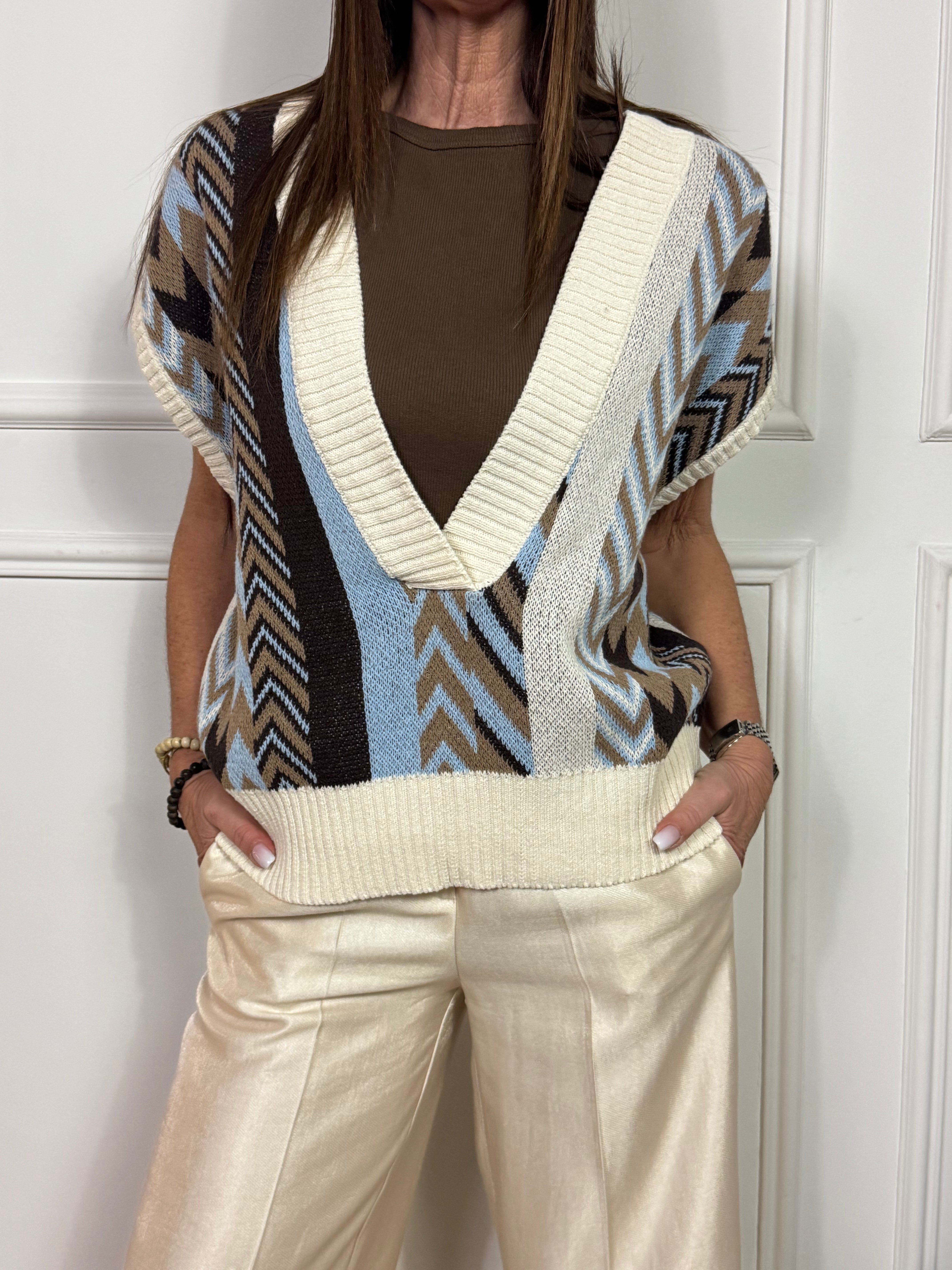 Gilet chiuso scollo profondo V Have One fantasia ETNICA