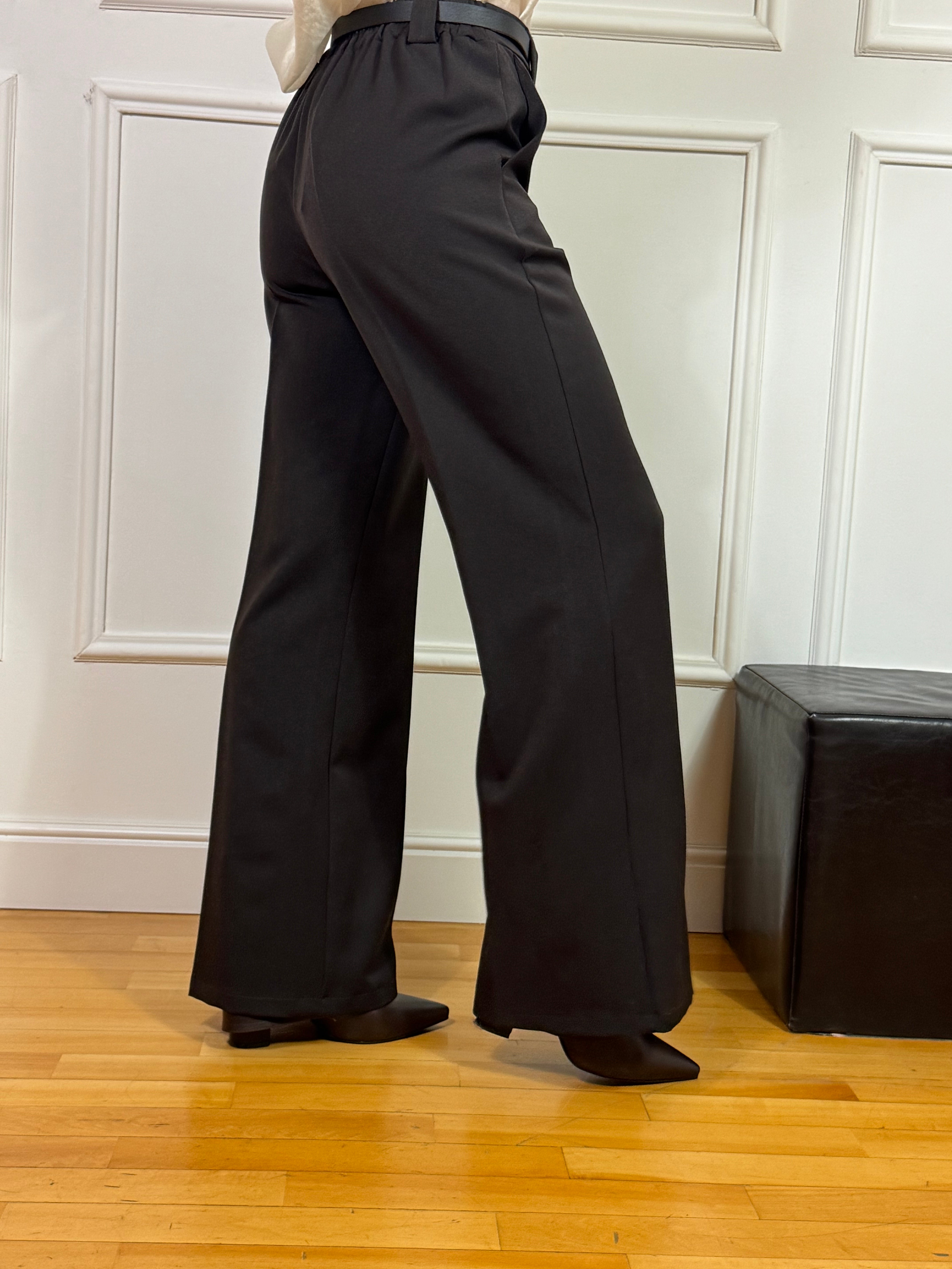 Pantalone Susy Mix wide leg in tessuto elasticizzato con cintura