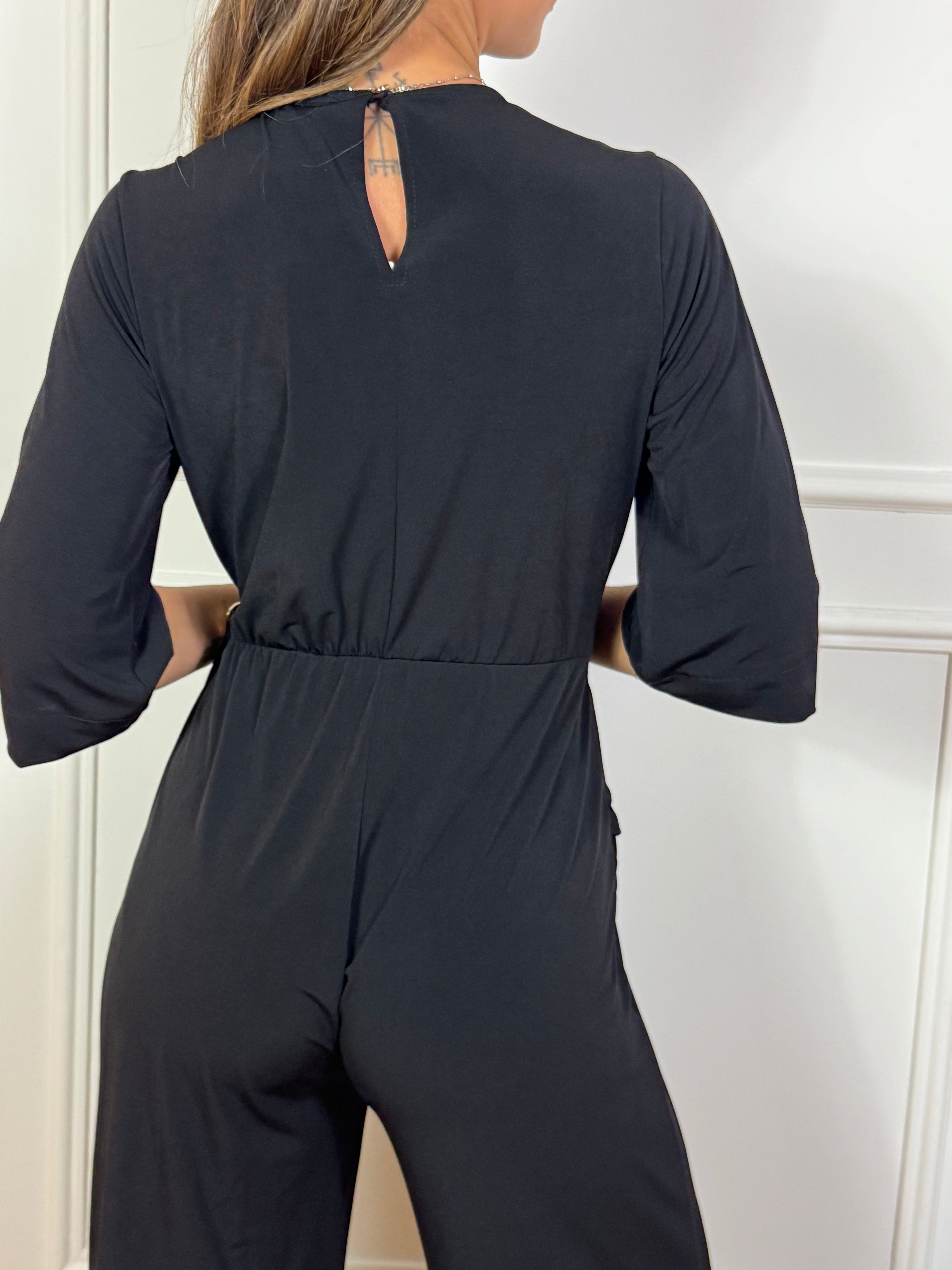 Tuta elegante con accessorio e pantalone fluido Susy Mix