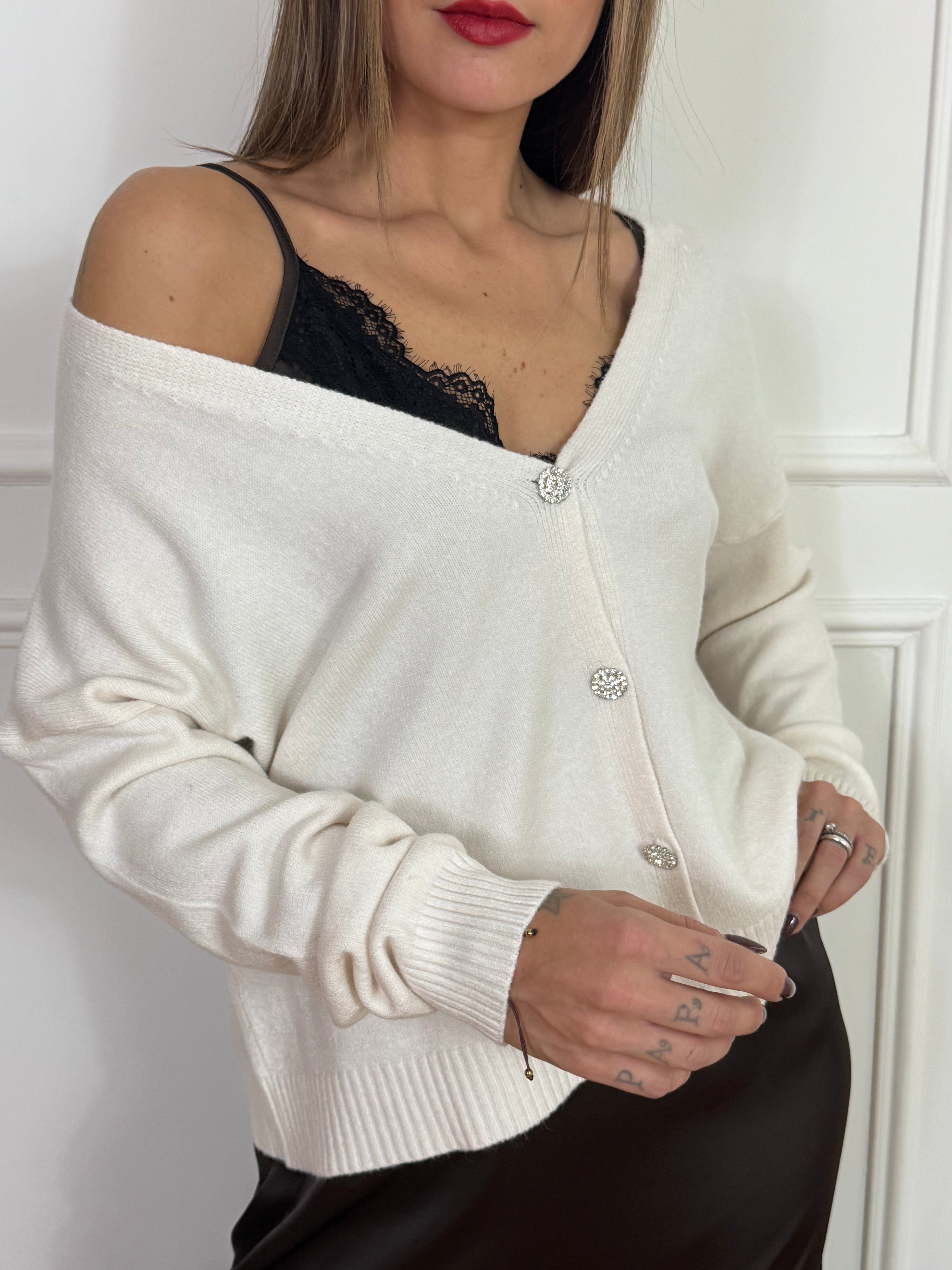 Cardigan corto Kikisix con BOTTONI GIOIELLO