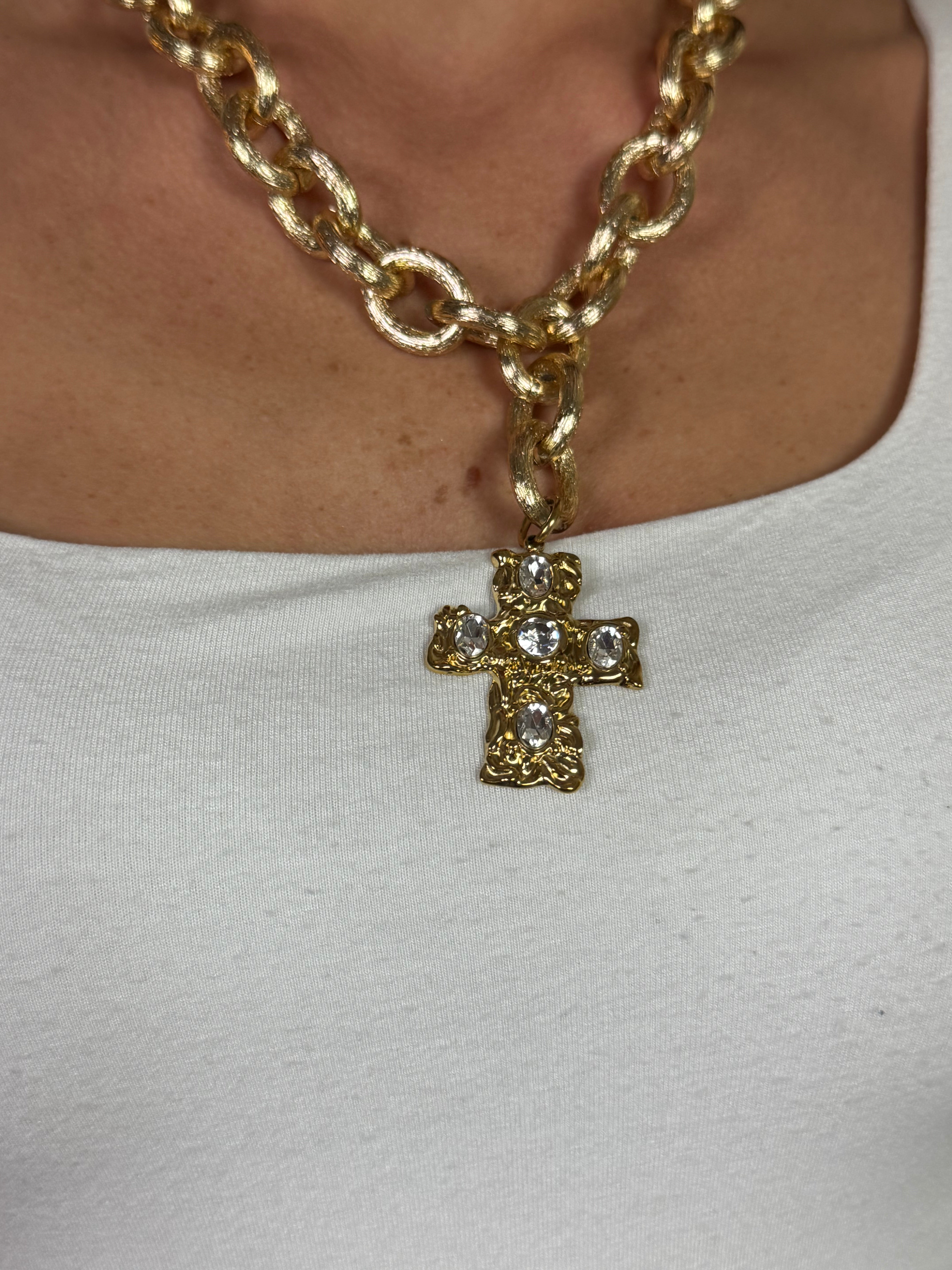 Collana Momi CATENA GROSSA ZIGRINATA - CROCE CON ZIRCONI - PANNA