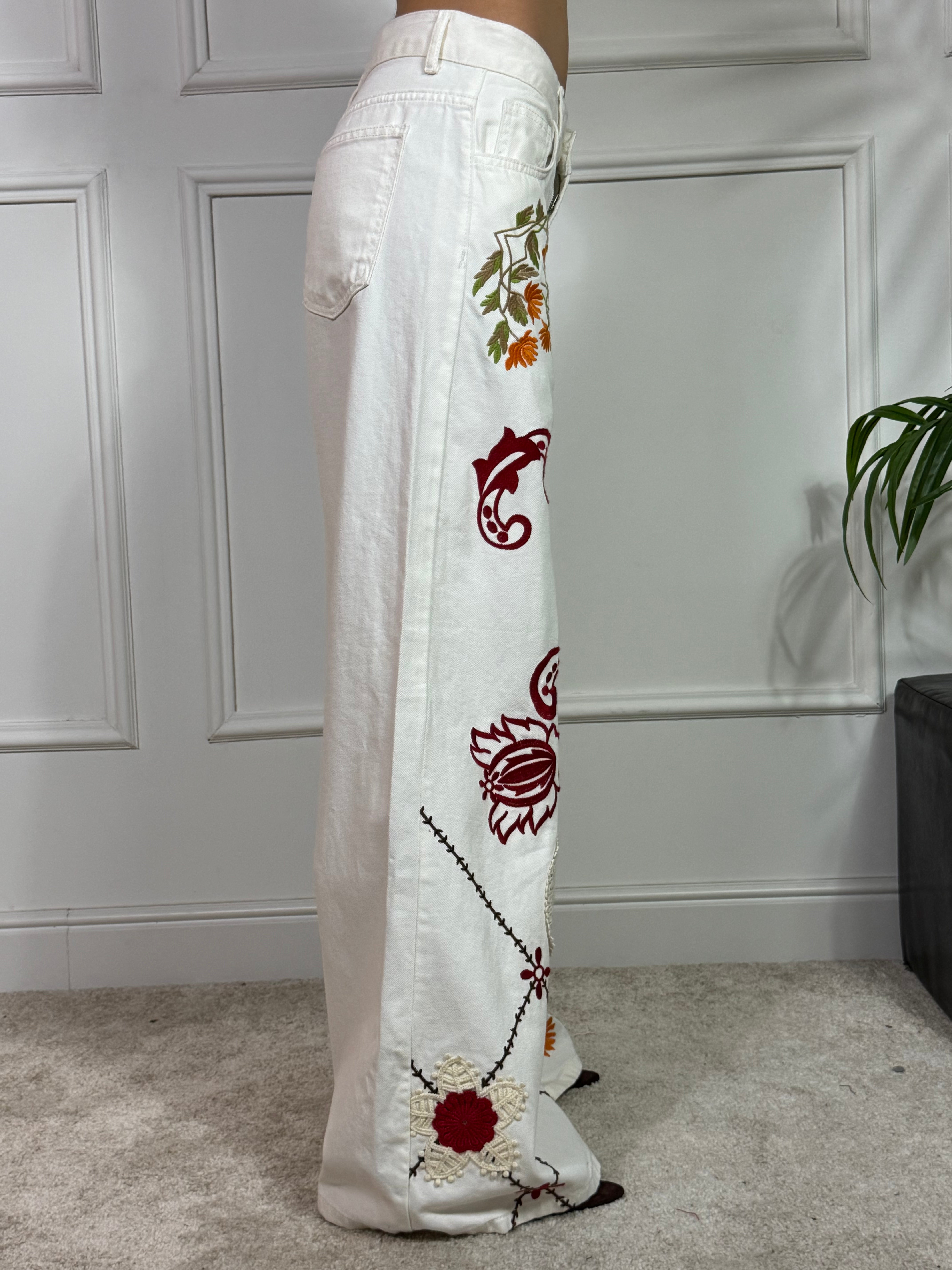 Jeans pantalone a PALAZZO Kontatto MAXI RICAMI COLORATI