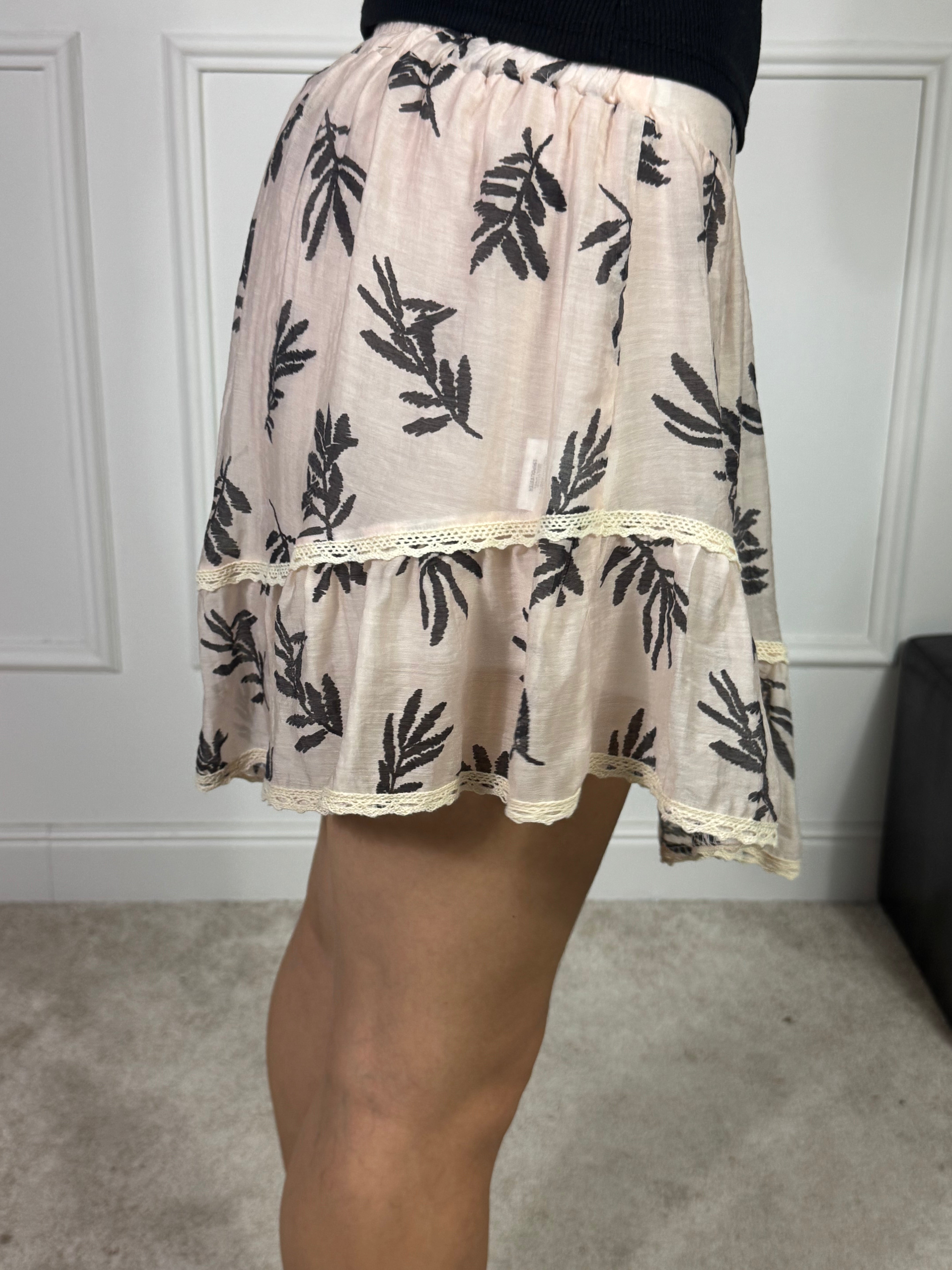 Gonna shorts con balze Kikisix fantasia FELCI