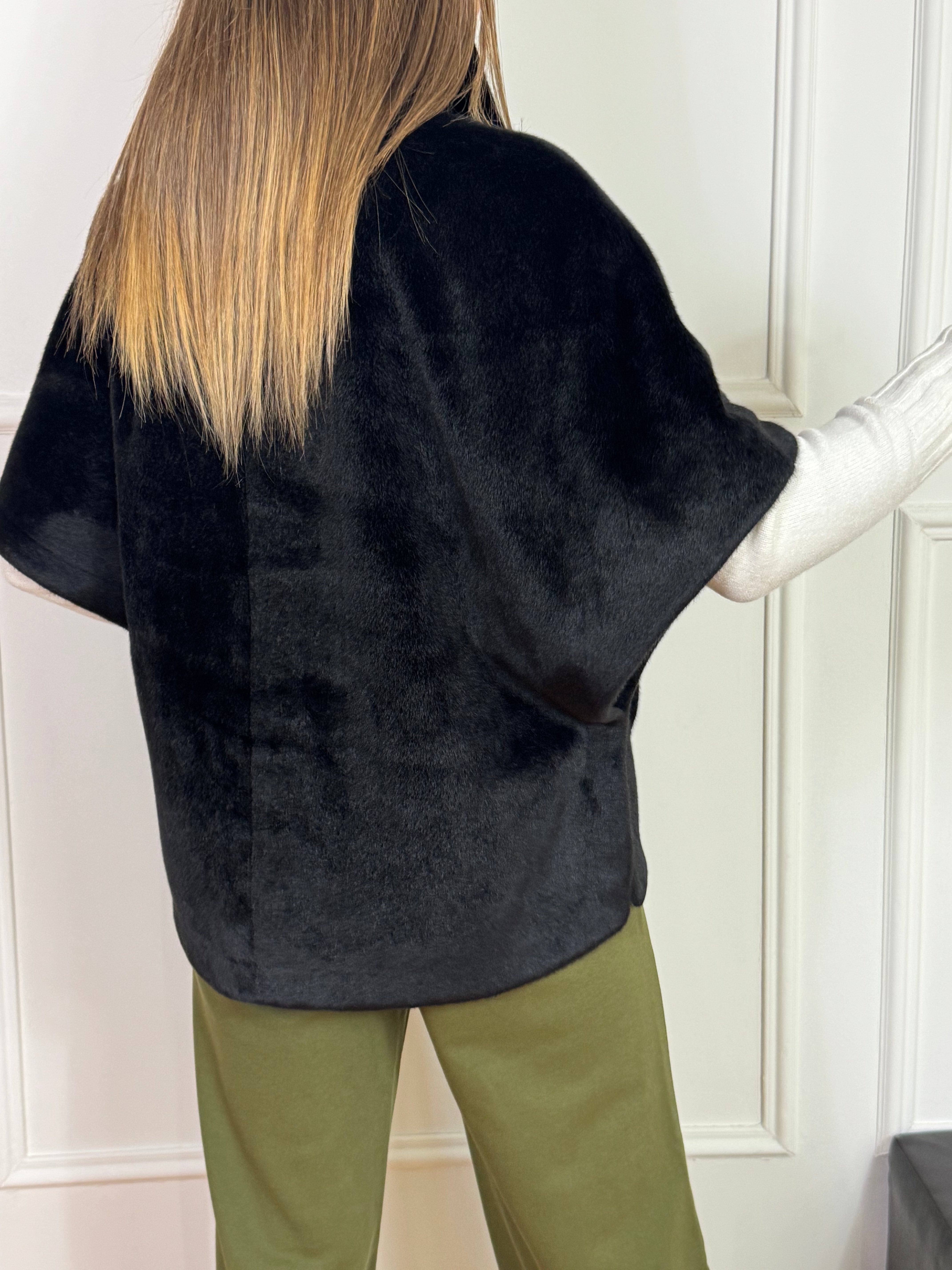 CAPPA DOPPIOPETTO eco pelliccia GAIA Manila Grace - MANICA A CAPPA