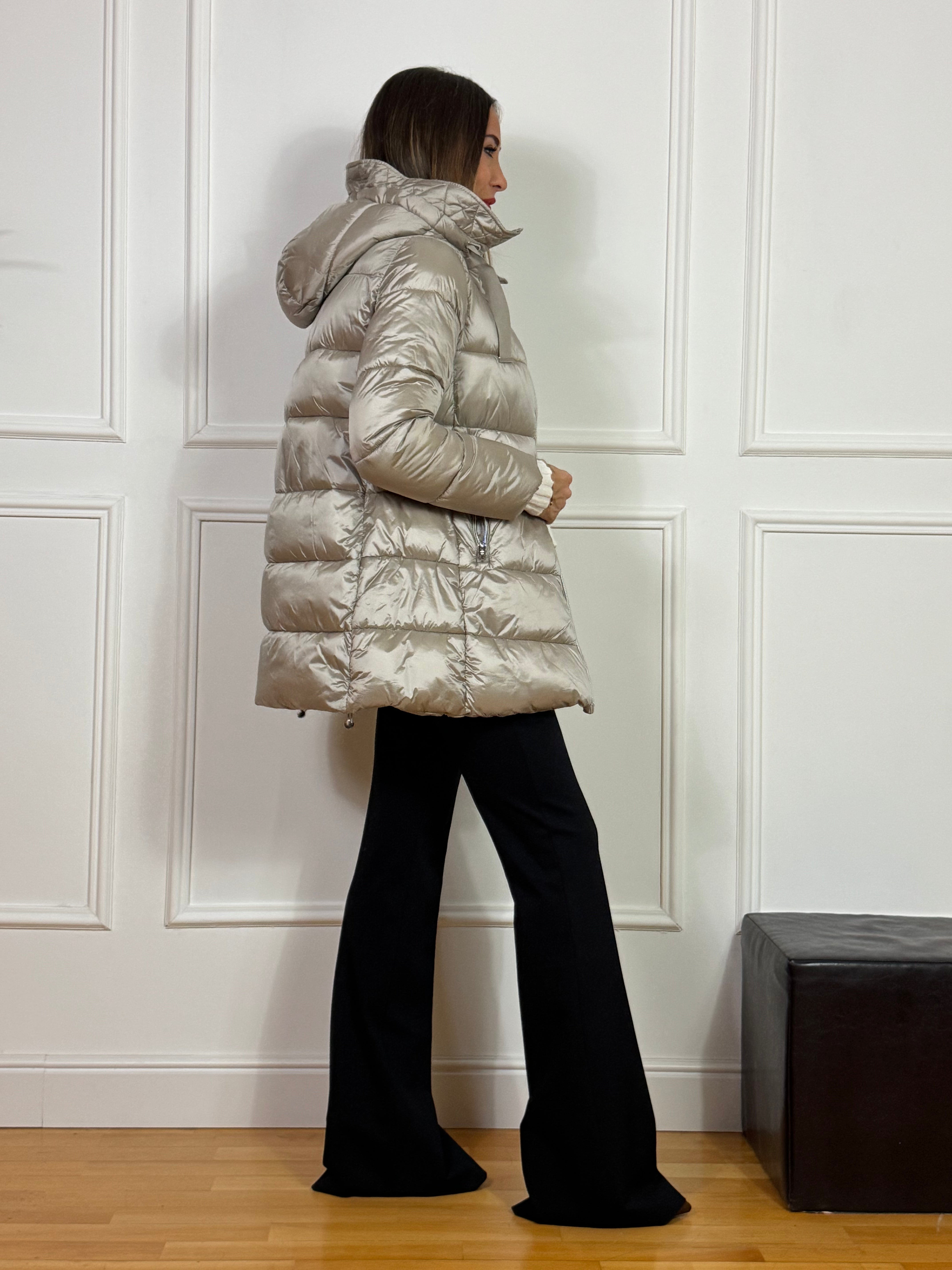 Piumino imbottito medio Ragno con cappuccio