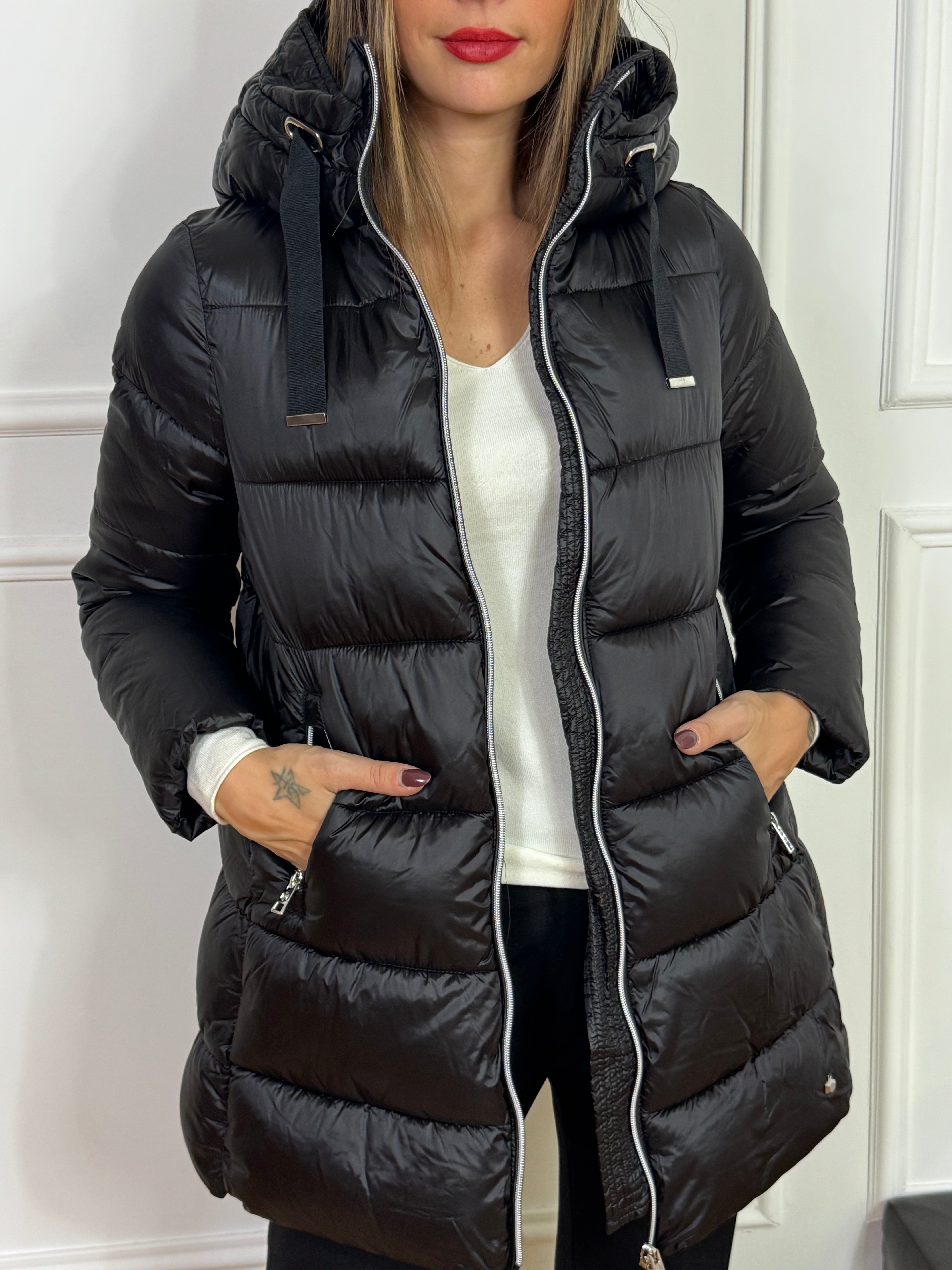 Piumino imbottito medio Ragno con cappuccio