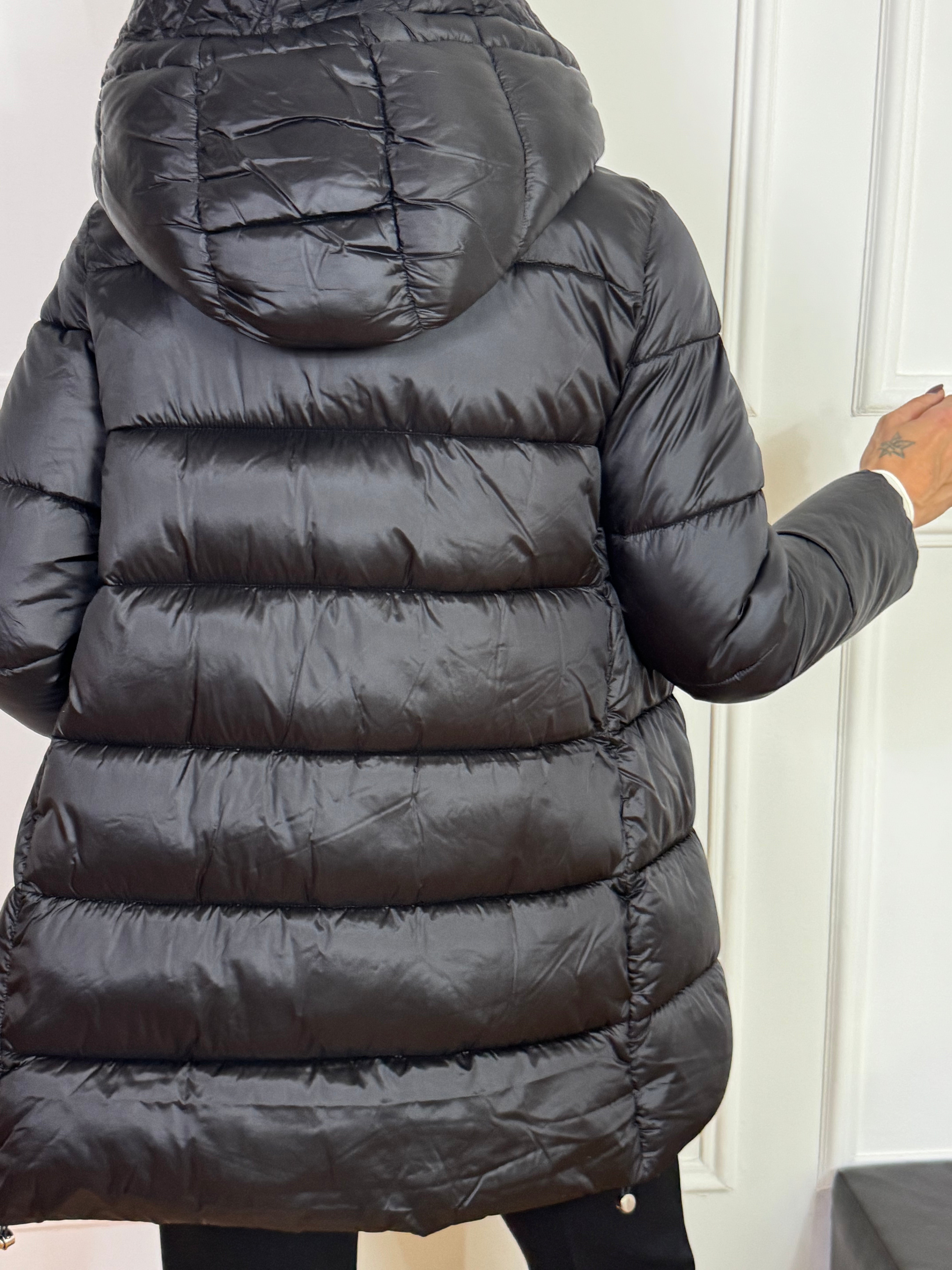 Piumino imbottito medio Ragno con cappuccio