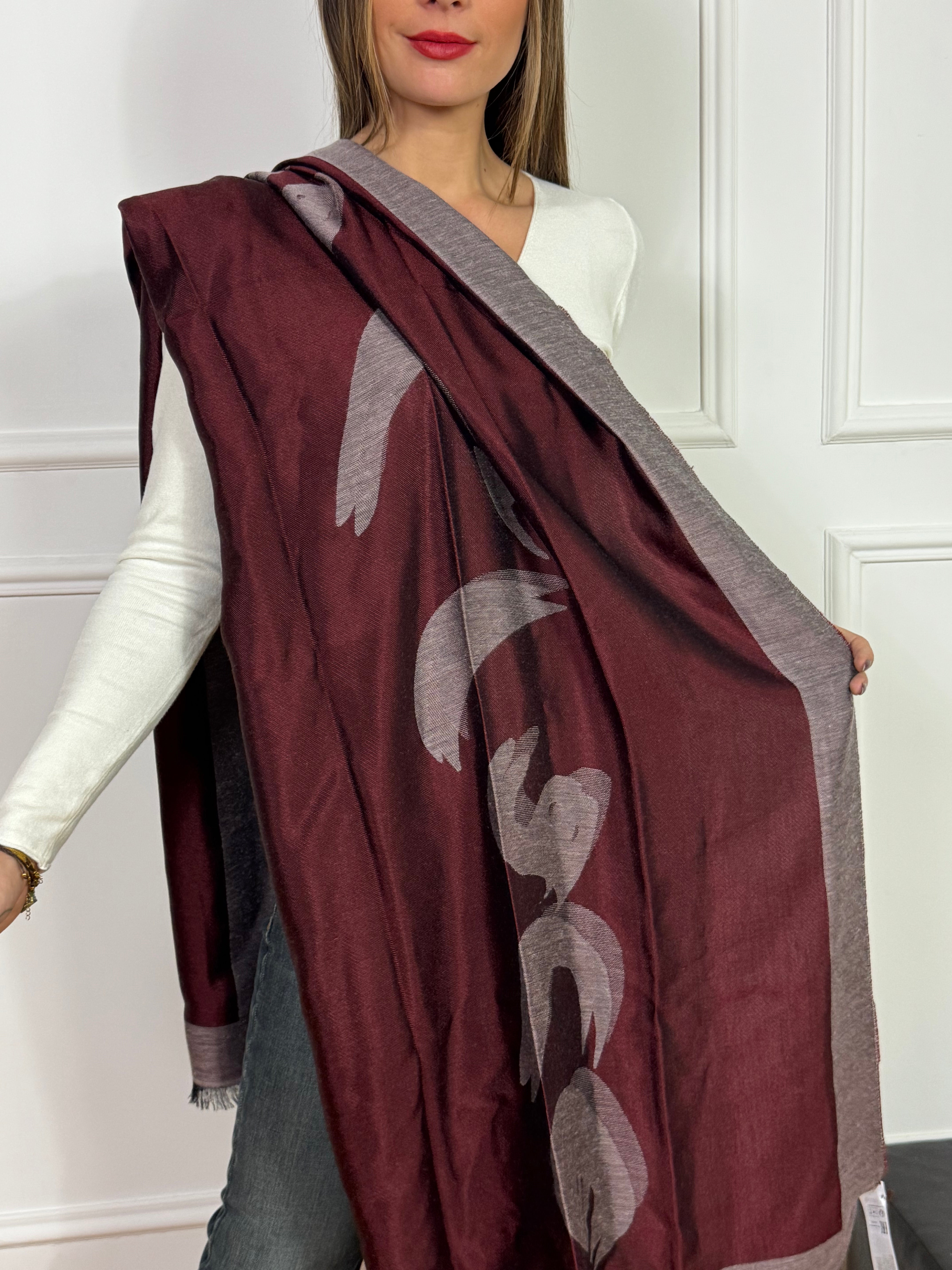 Sciarpa Manila Grace RIQUADRO LOGO