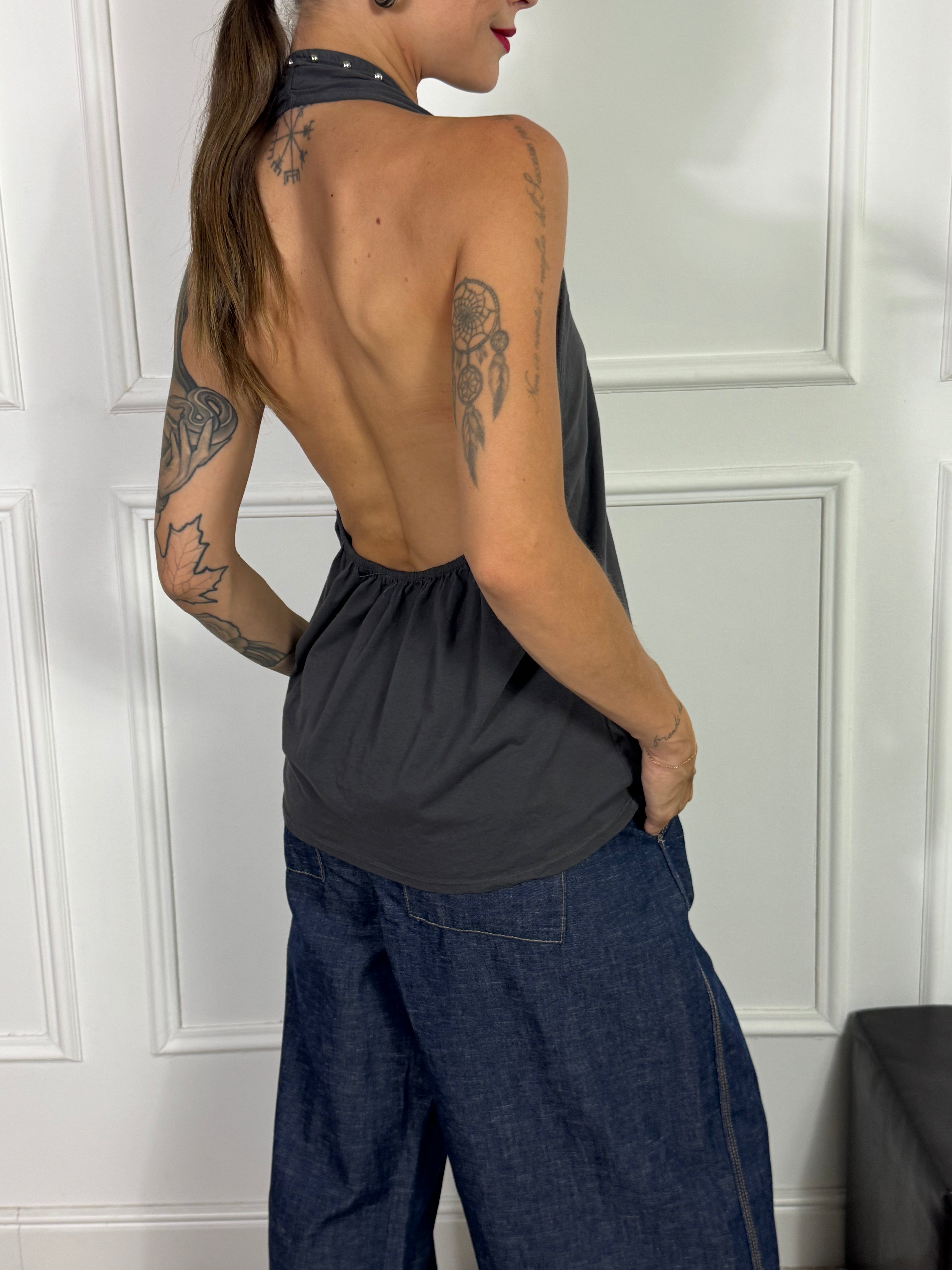 Top canotta Victoria ILMH goccia con borchie tonde