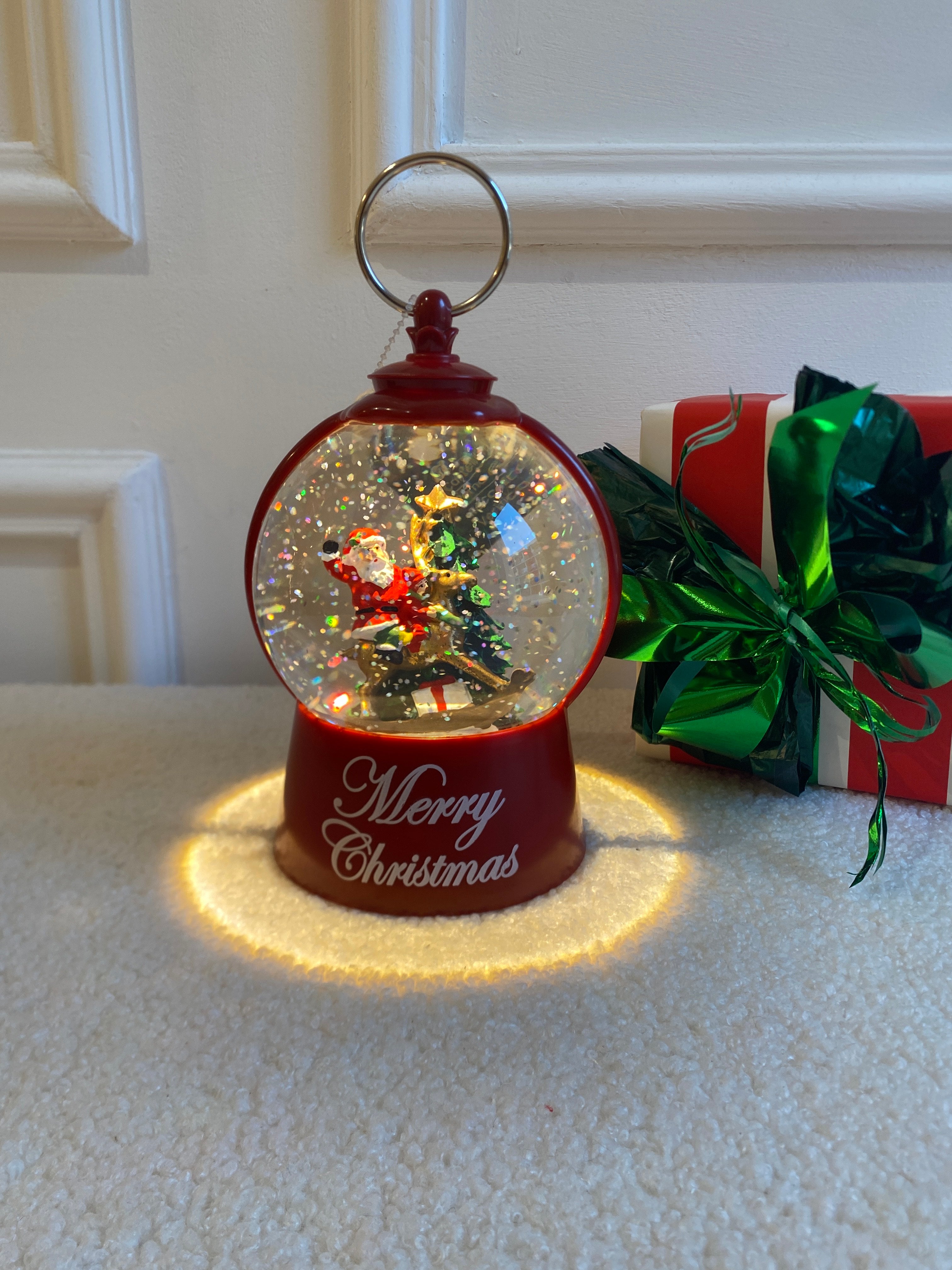 Boule de neige MERRY CHRISTMAS