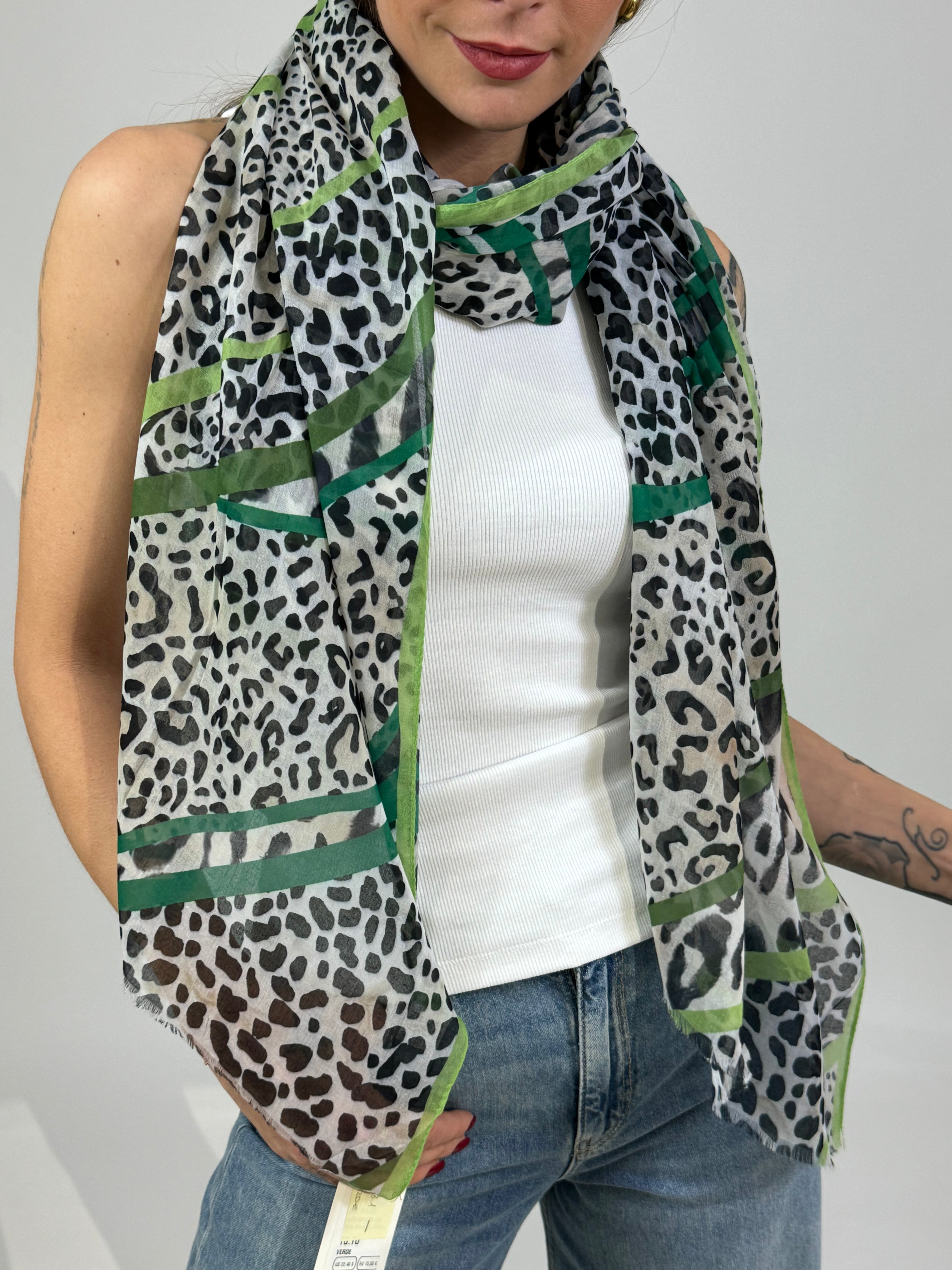 Foulard in viscosa Susy Mix LEOPARDATA CON BORDO COLORATO