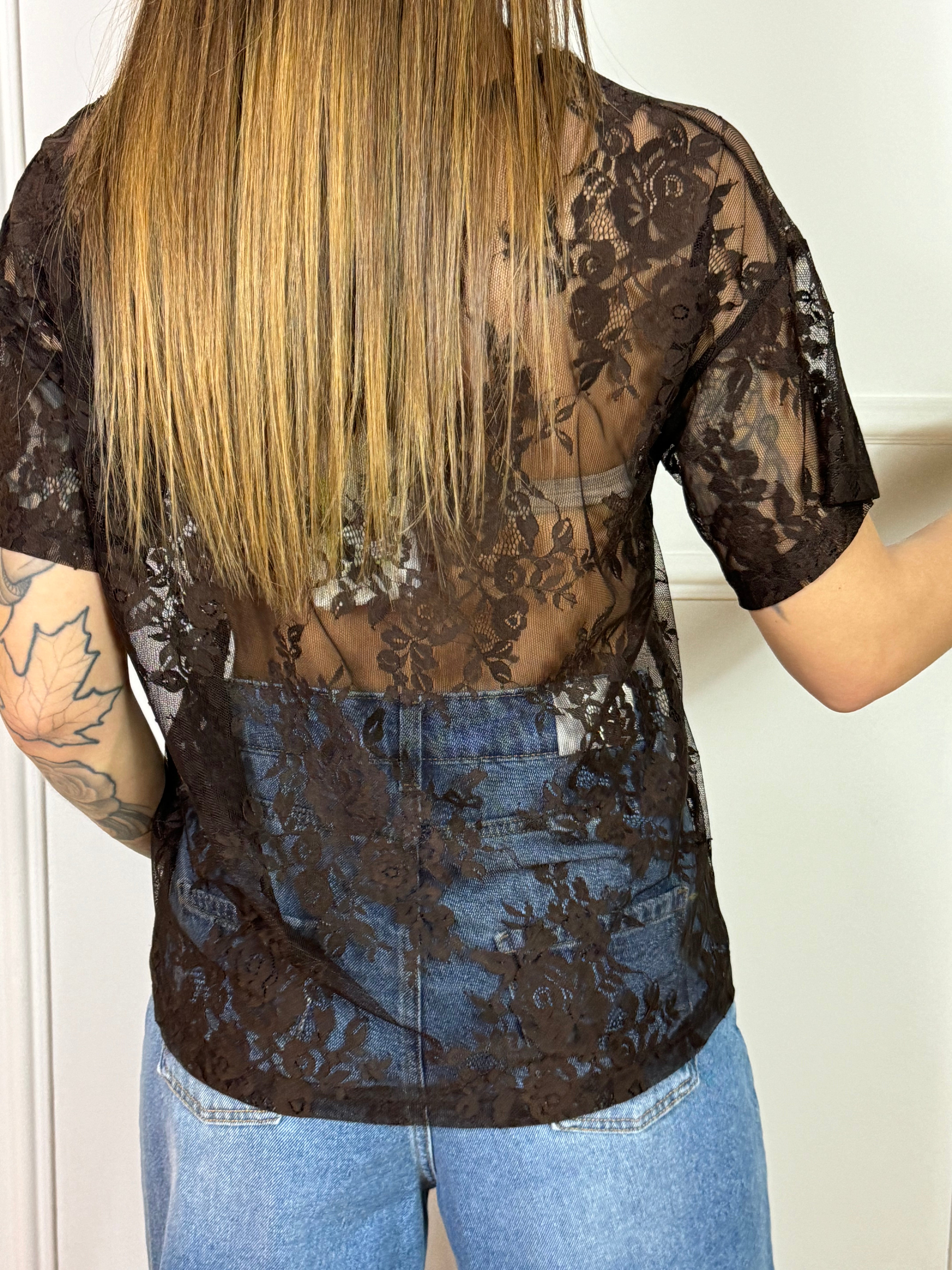 Maglia in pizzo manica corta Kikisix