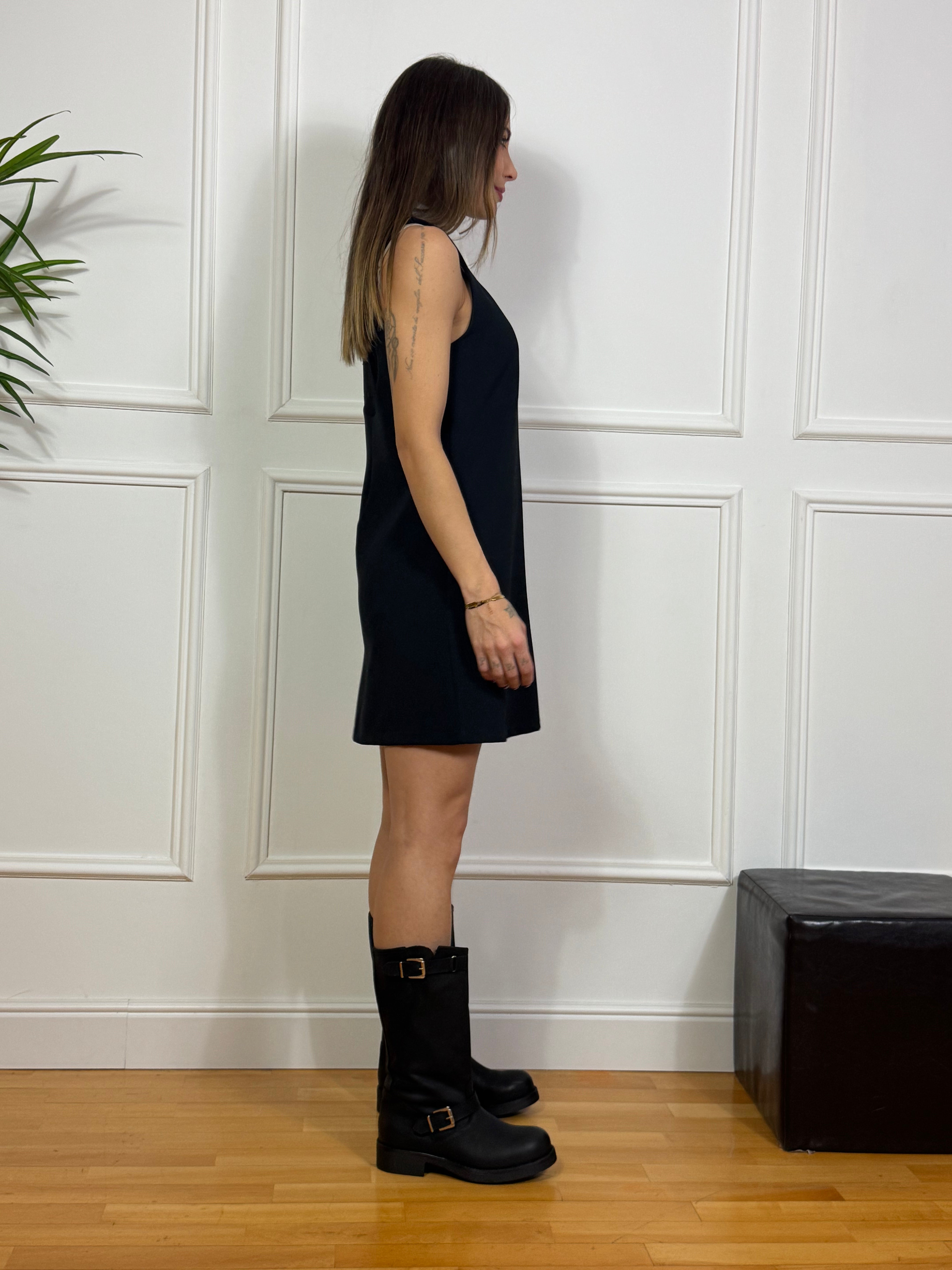 Abito Tensione In dettaglio pizzo e colletto